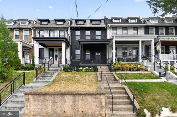 829 LONGFELLOW ST NW, WASHINGTON, DC 20011 - Image e73ff0d8d223798f57a14abb8fa0a6bb/4105471550
