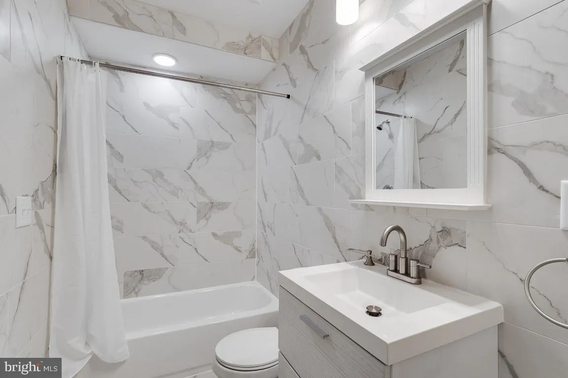 Philadelphia, Pennsylvania 19104, United States, 5 Bedrooms Bedrooms, ,Residential,Active,104931
