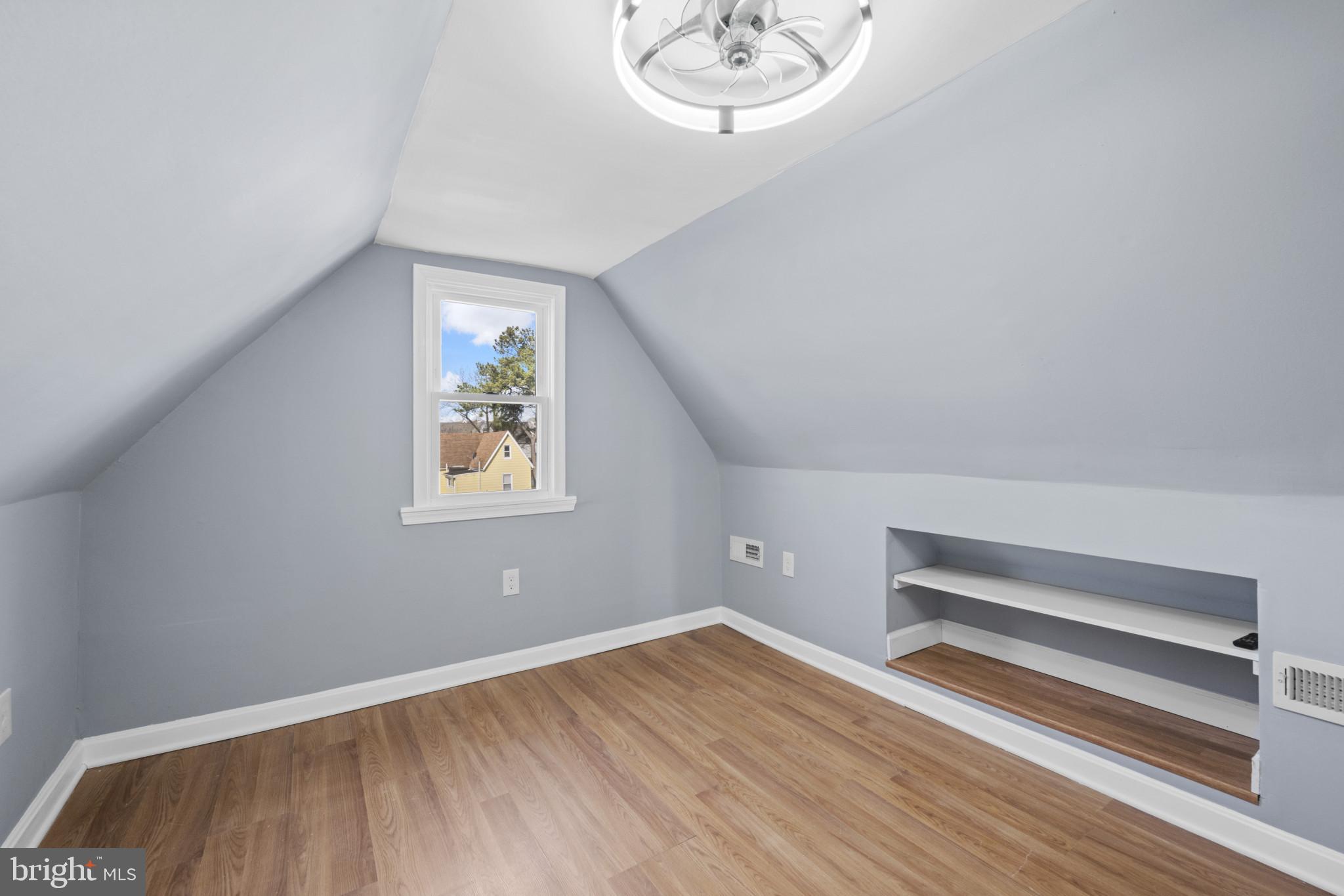 PEN LUCY - Residential