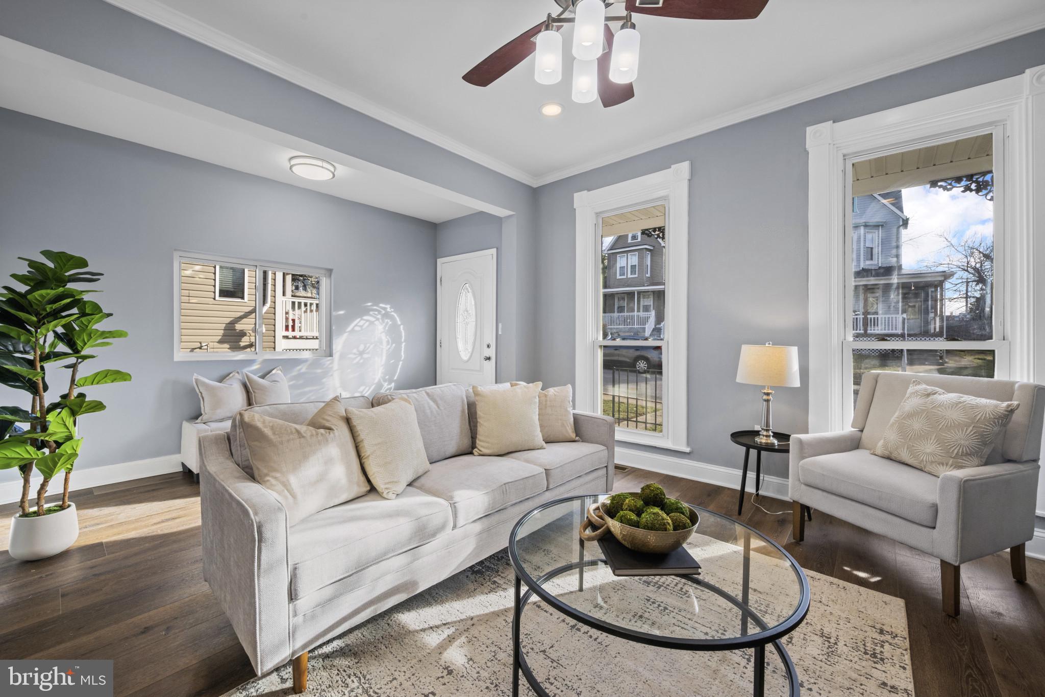 PEN LUCY - Residential