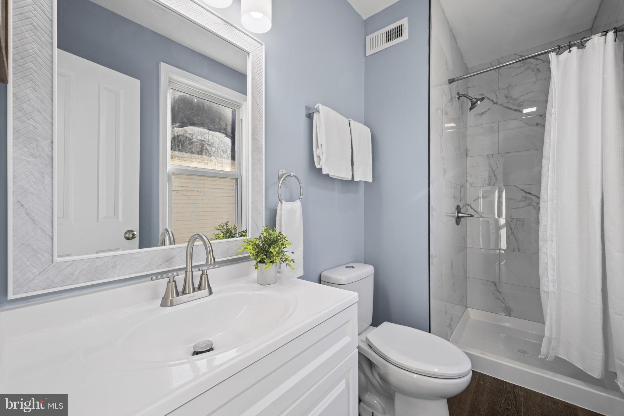 PEN LUCY - Residential