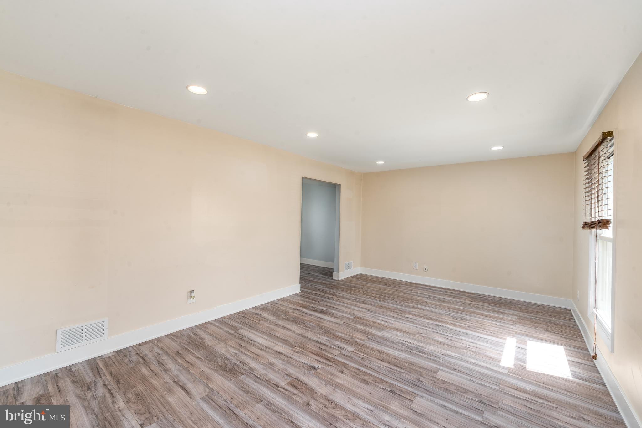 SEVERN - Residential