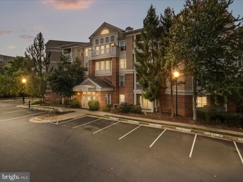 12913 ALTON SQUARE 219 HERNDON VA 20170