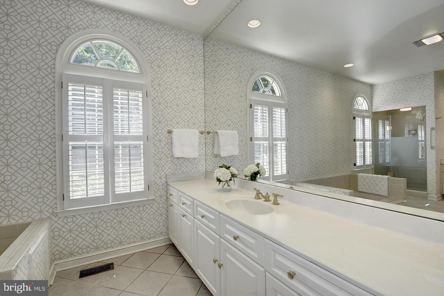 WESTMORELAND HILLS - Residential