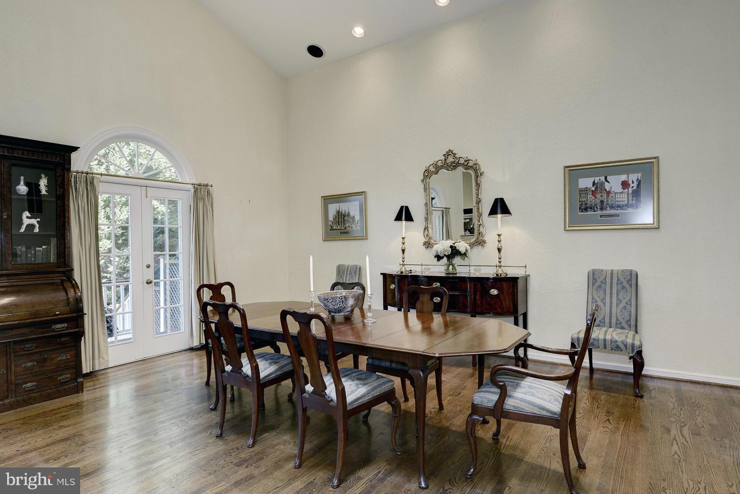 WESTMORELAND HILLS - Residential