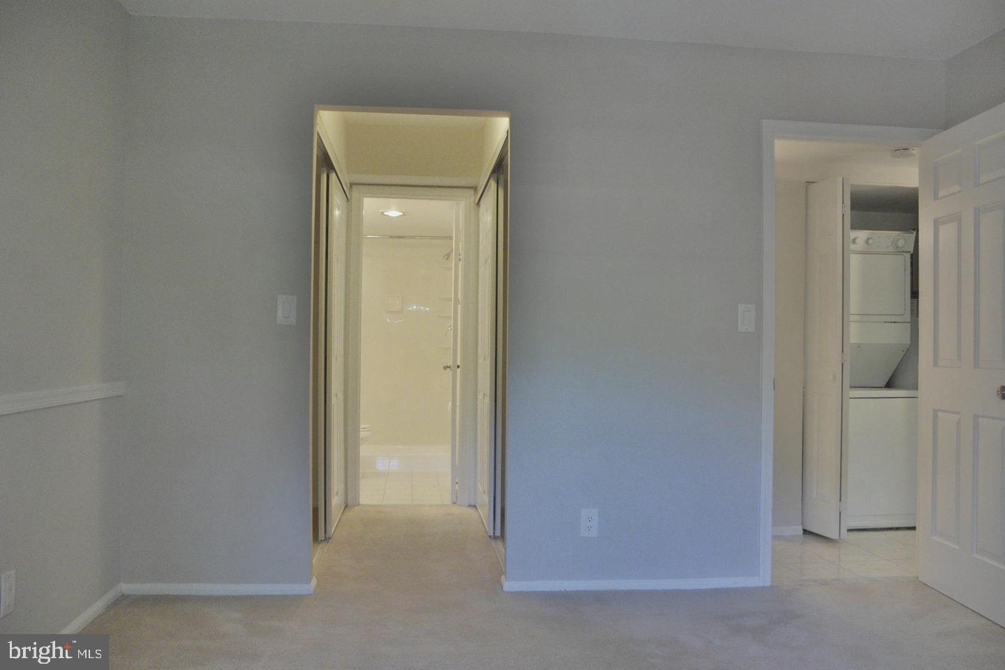 THE COLONIES - Residential Lease