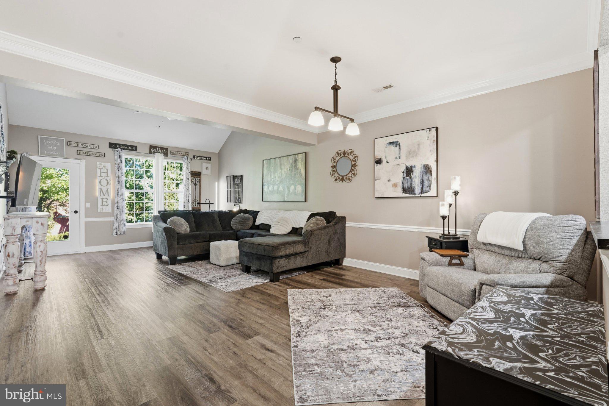 222 DORCHESTER DRIVE