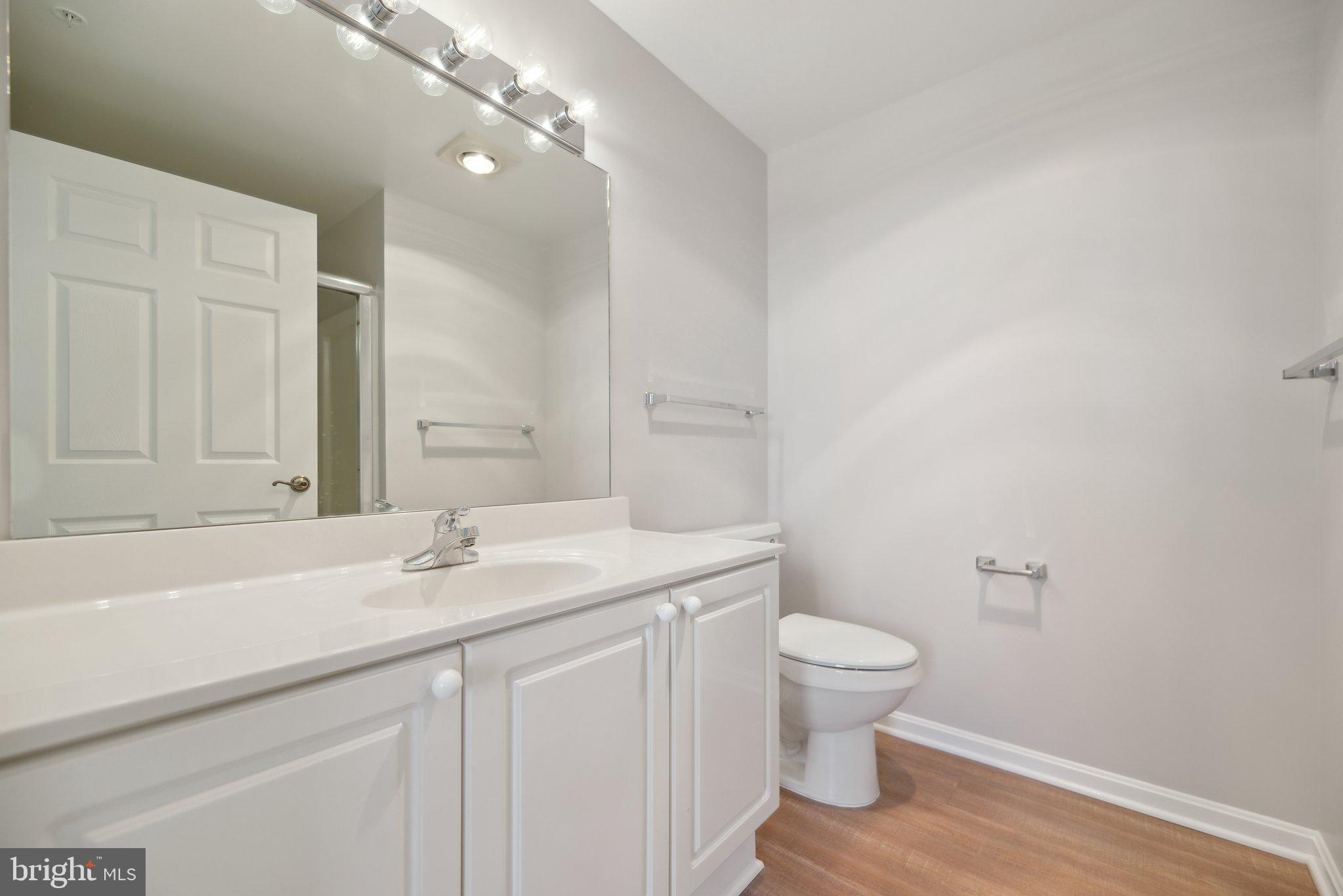 LANSDOWNE WOODS - Residential