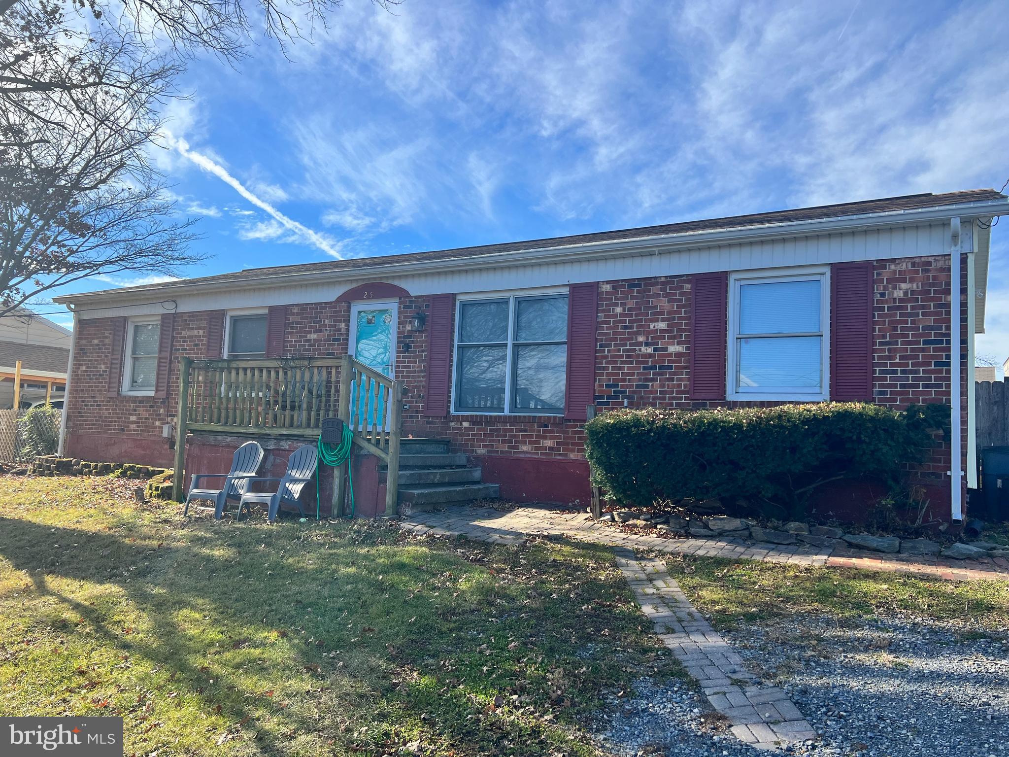 ORCHARD HILLS - Residential Lease