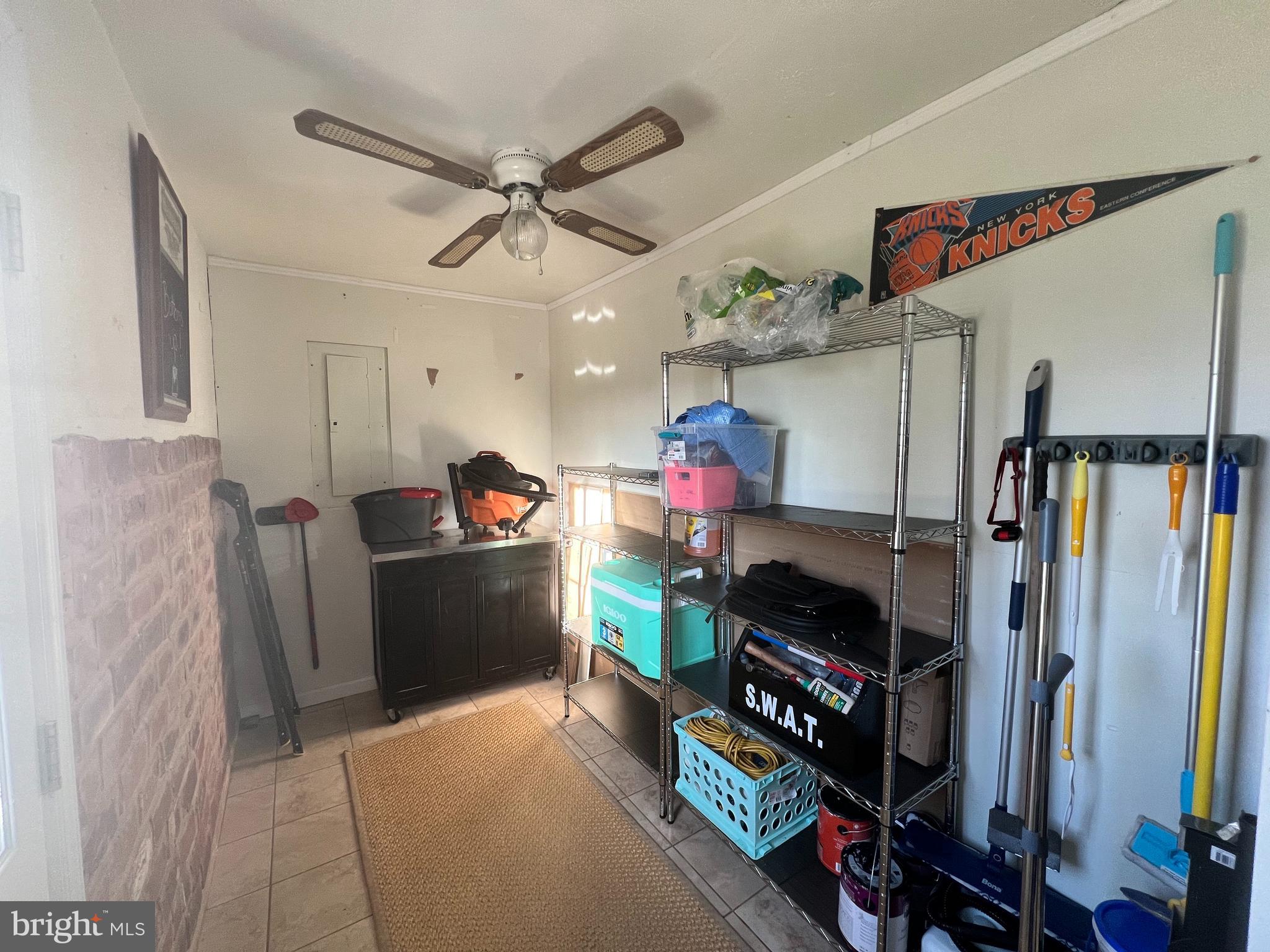 ORCHARD HILLS - Residential Lease