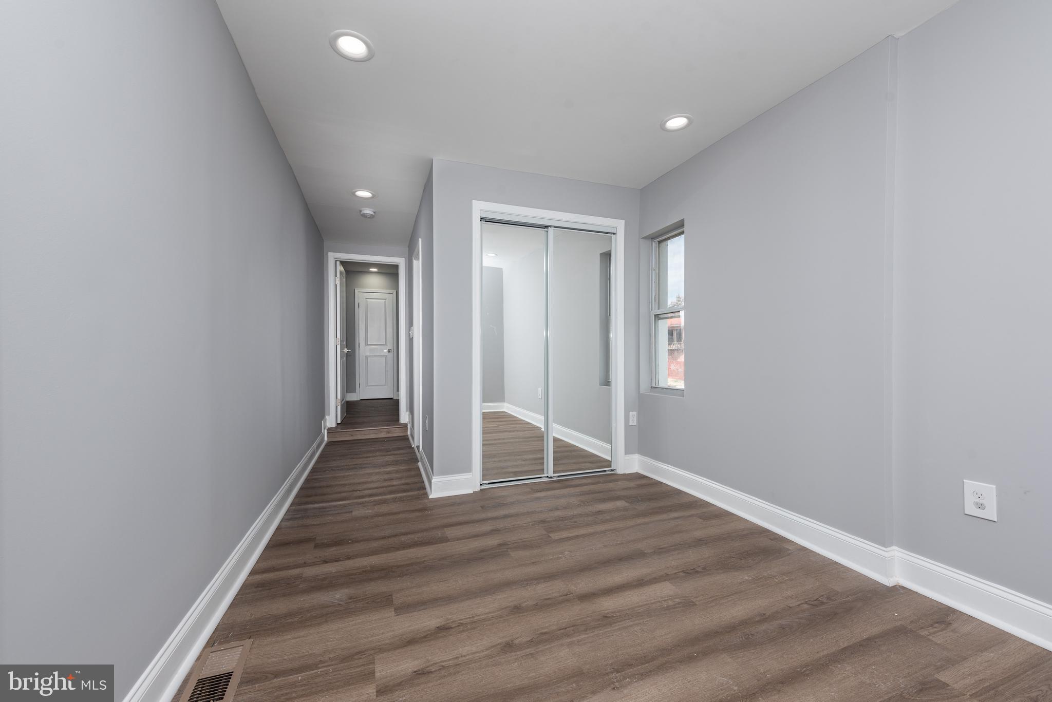 OLIVER - Residential