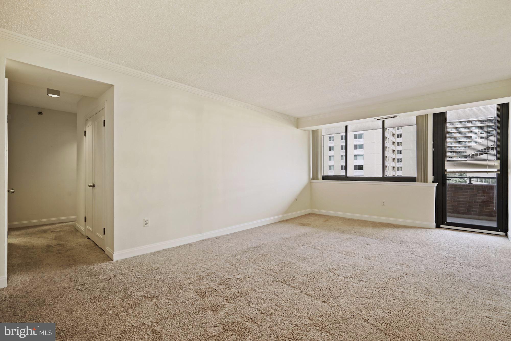 THE CARLETON OF CHEVY CHASE - Residential