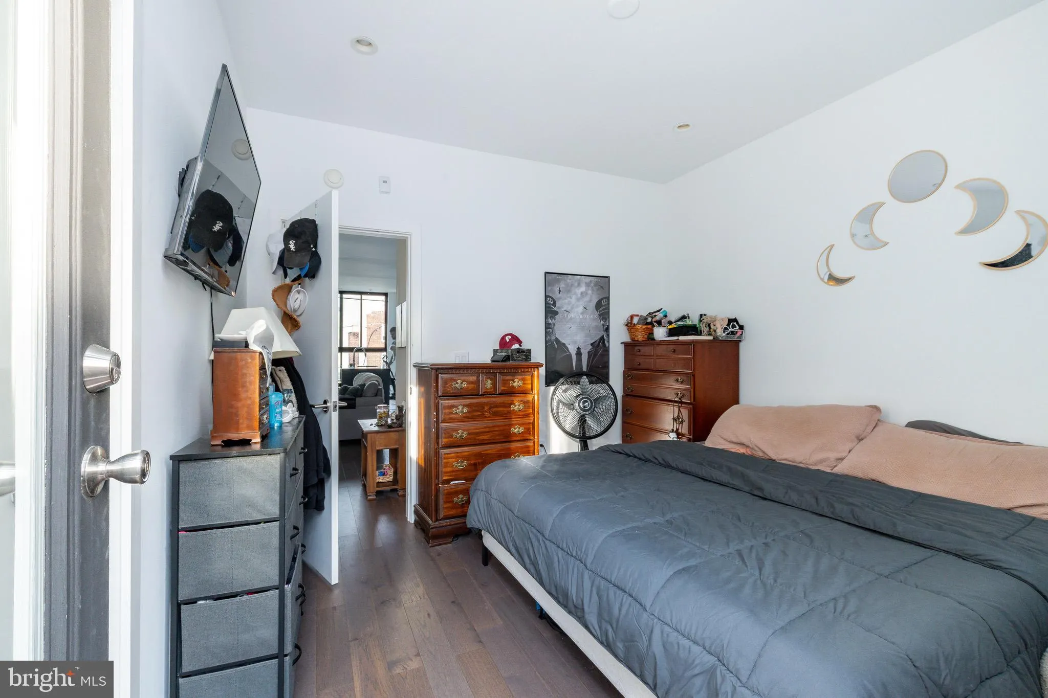 Philadelphia, Pennsylvania 19125, United States, 3 Bedrooms Bedrooms, ,Residential,Active,114042