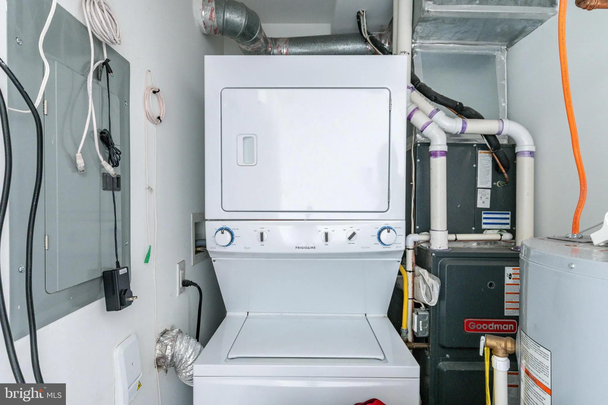 Philadelphia, Pennsylvania 19125, United States, 3 Bedrooms Bedrooms, ,Residential,Active,114042