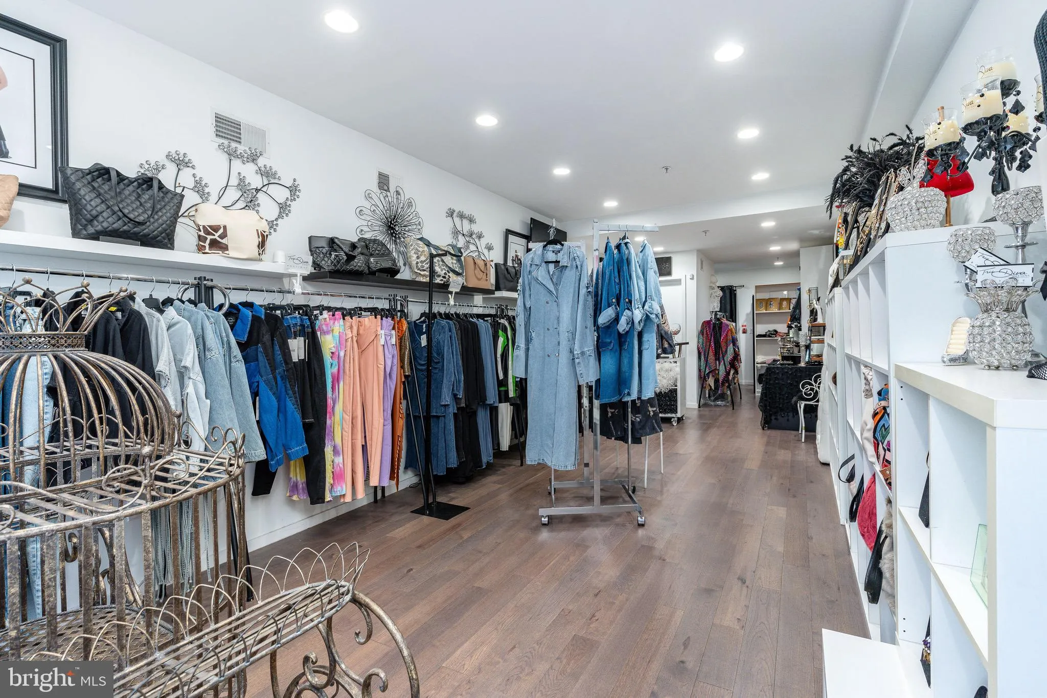 Philadelphia, Pennsylvania 19125, United States, 3 Bedrooms Bedrooms, ,Residential,Active,114042