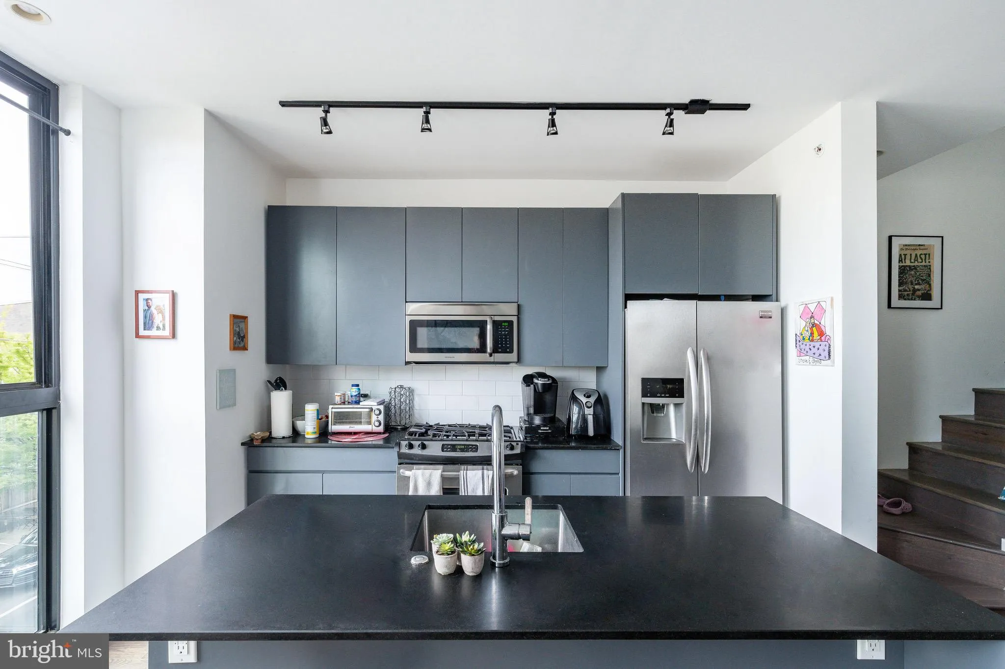 Philadelphia, Pennsylvania 19125, United States, 3 Bedrooms Bedrooms, ,Residential,Active,114042