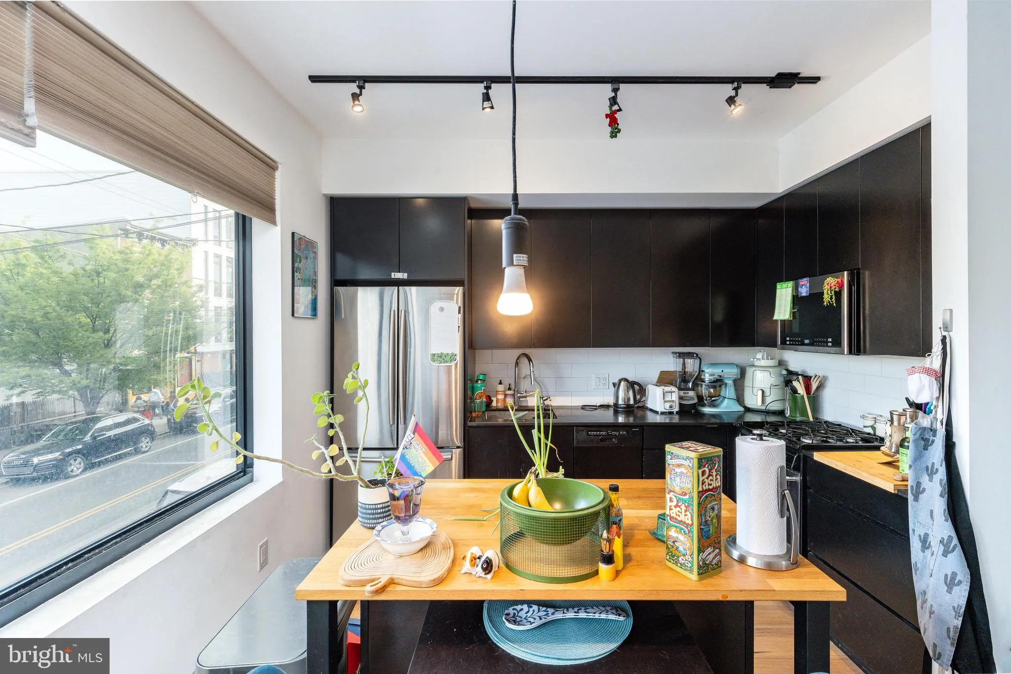 Philadelphia, Pennsylvania 19125, United States, 3 Bedrooms Bedrooms, ,Residential,Active,114042