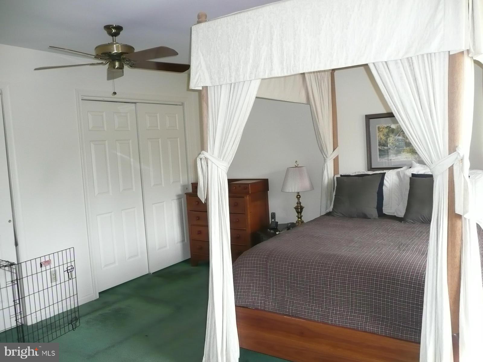 ACADEMY HILLS - Residential