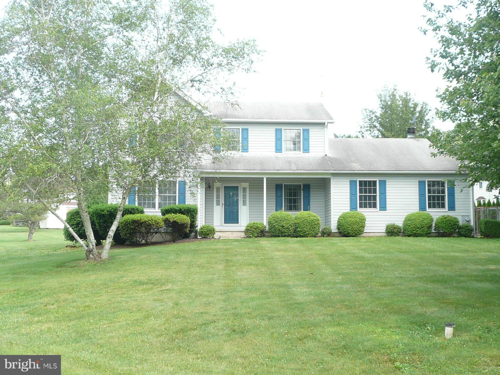 ACADEMY HILLS - Residential