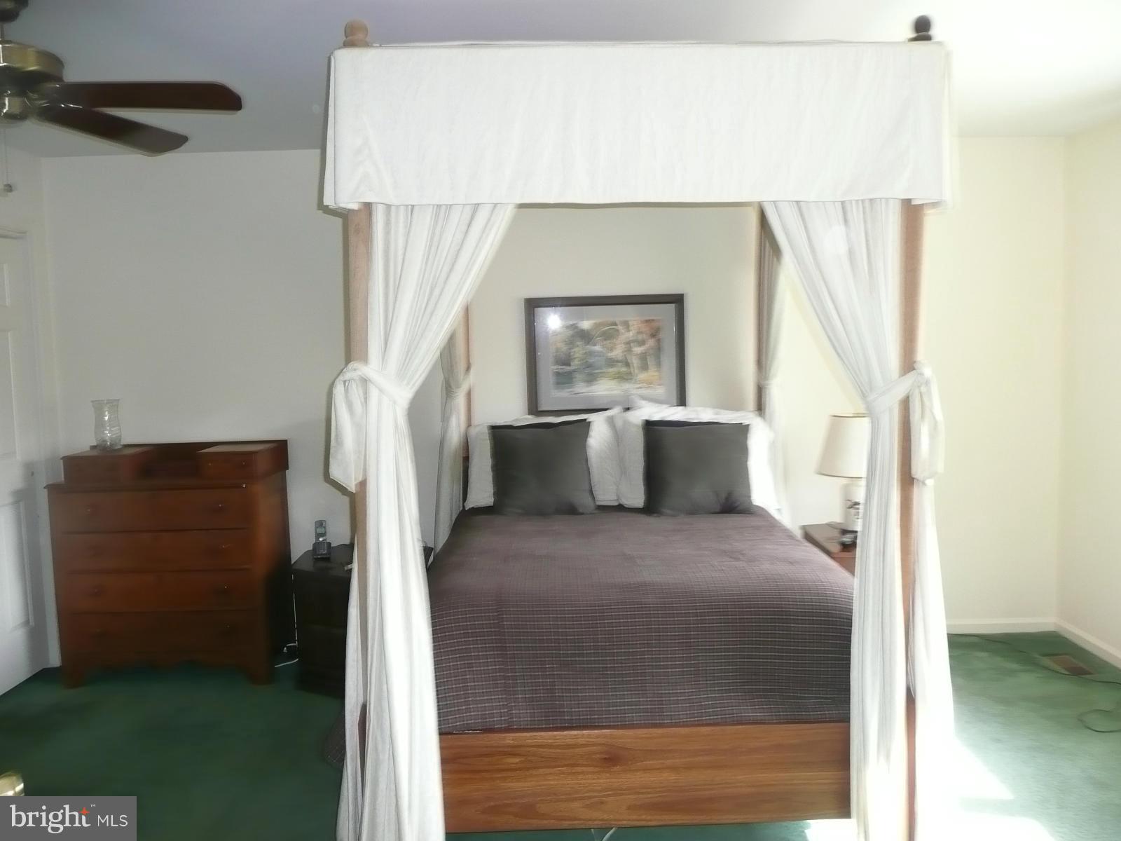 ACADEMY HILLS - Residential