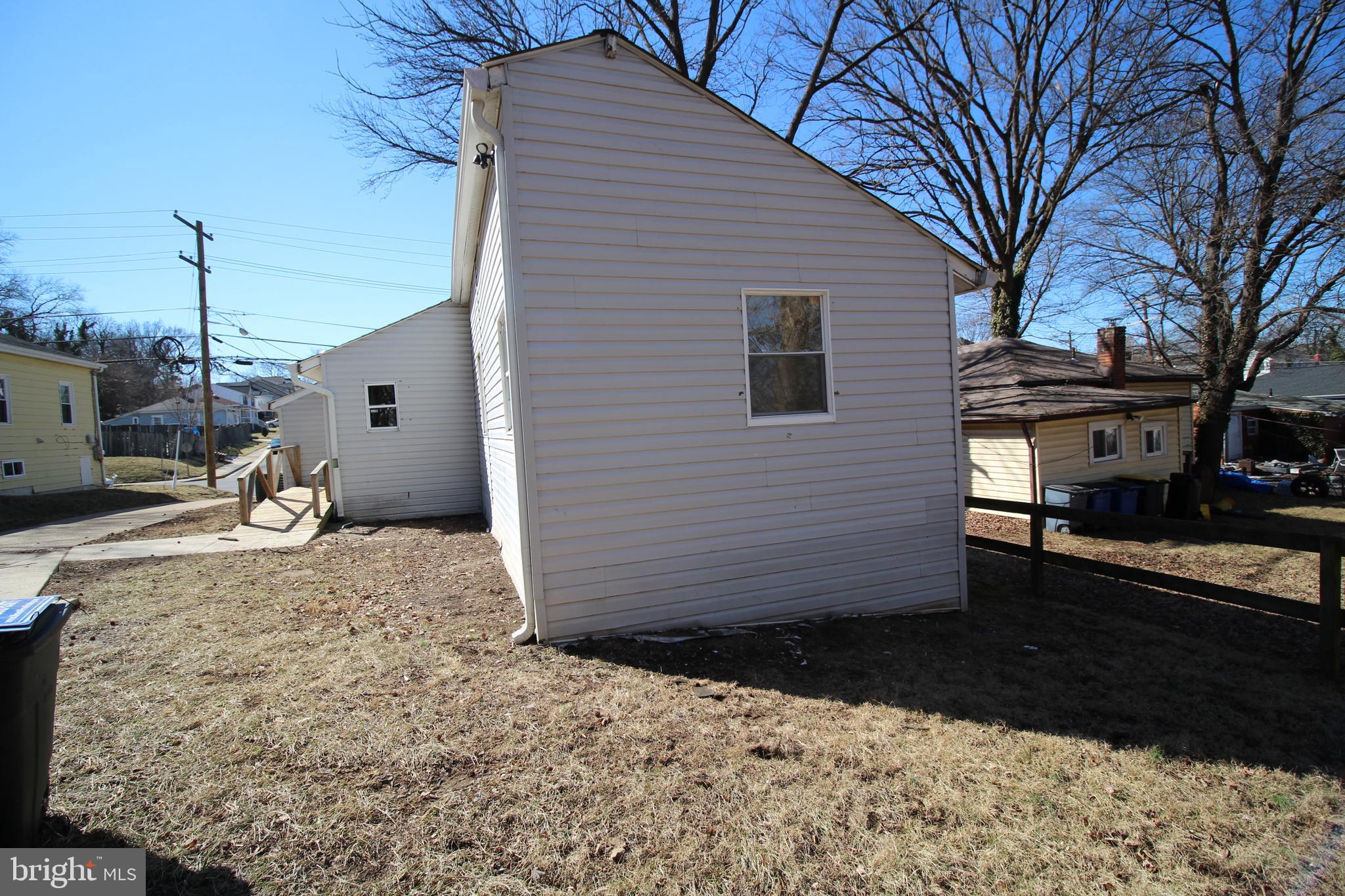 5522 ADDISON