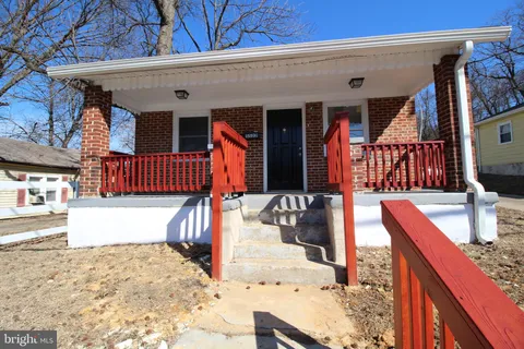 5522 Addison Rd, Fairmount Heights, MD 20743 - MLS#: MDPG2142788