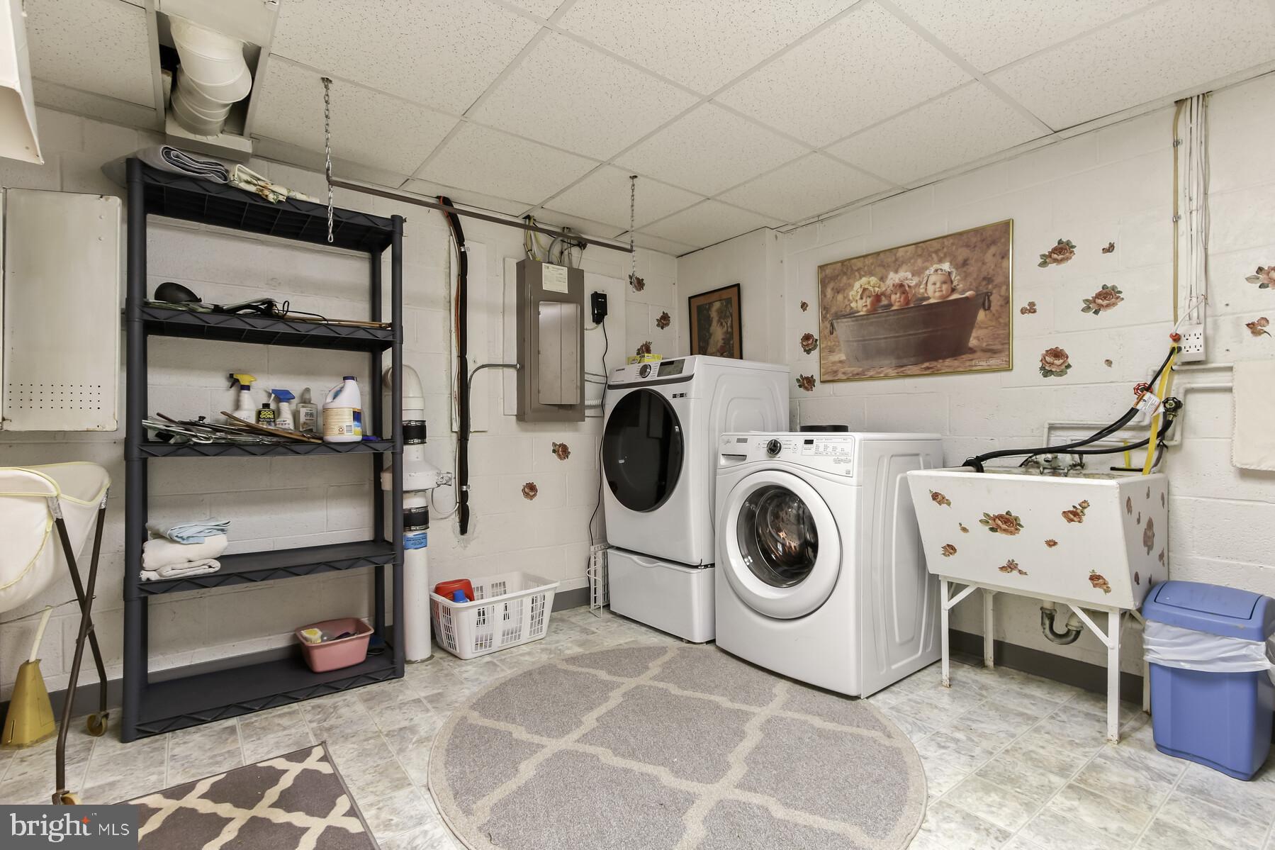 KENSINGTON TERRACE - Residential