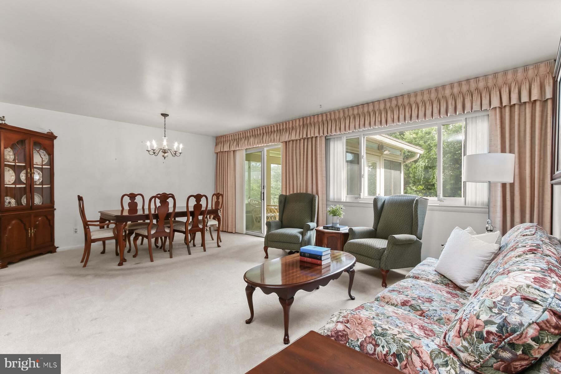 KENSINGTON TERRACE - Residential