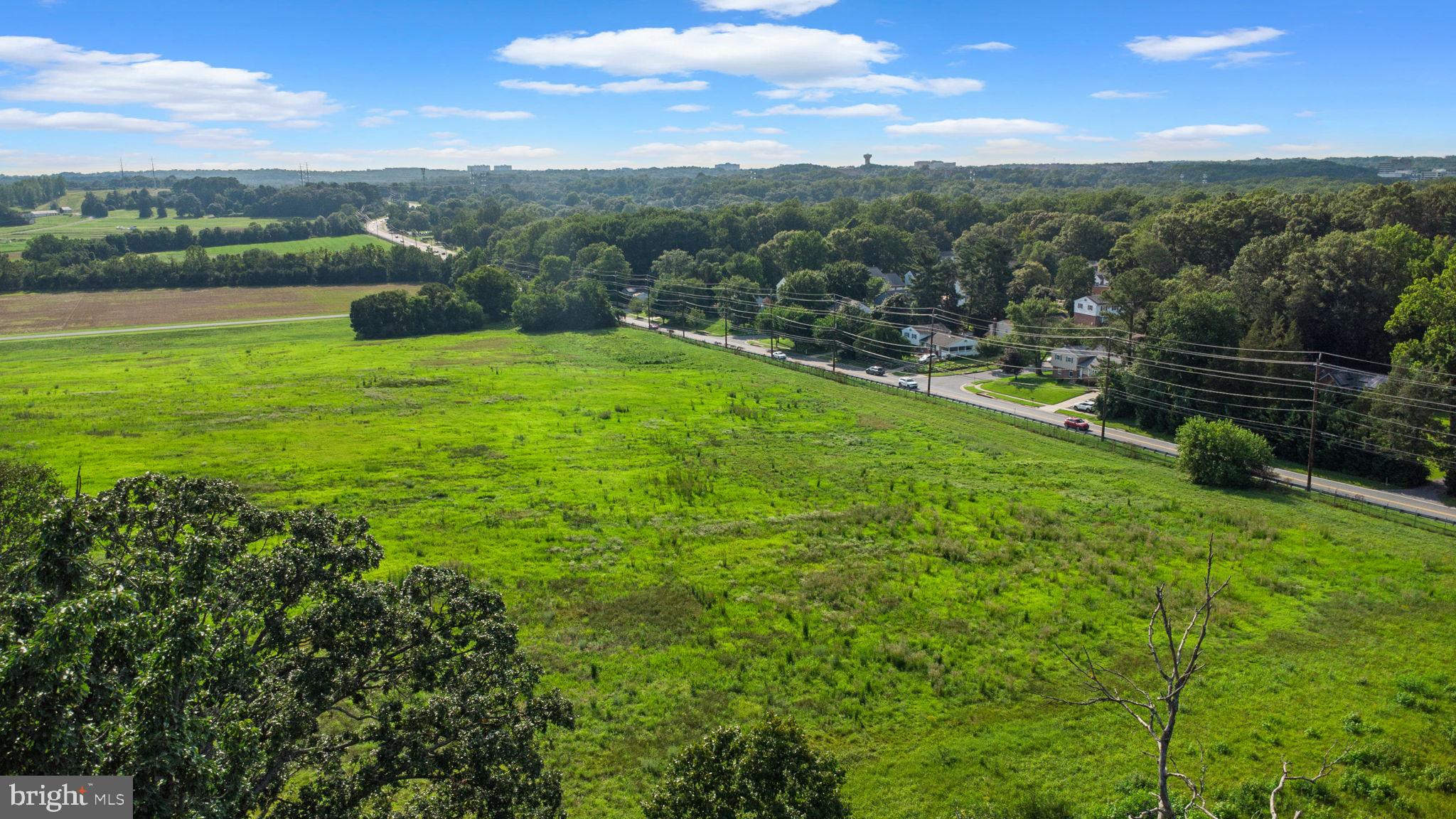 CHESTNUT HILLS - Residential