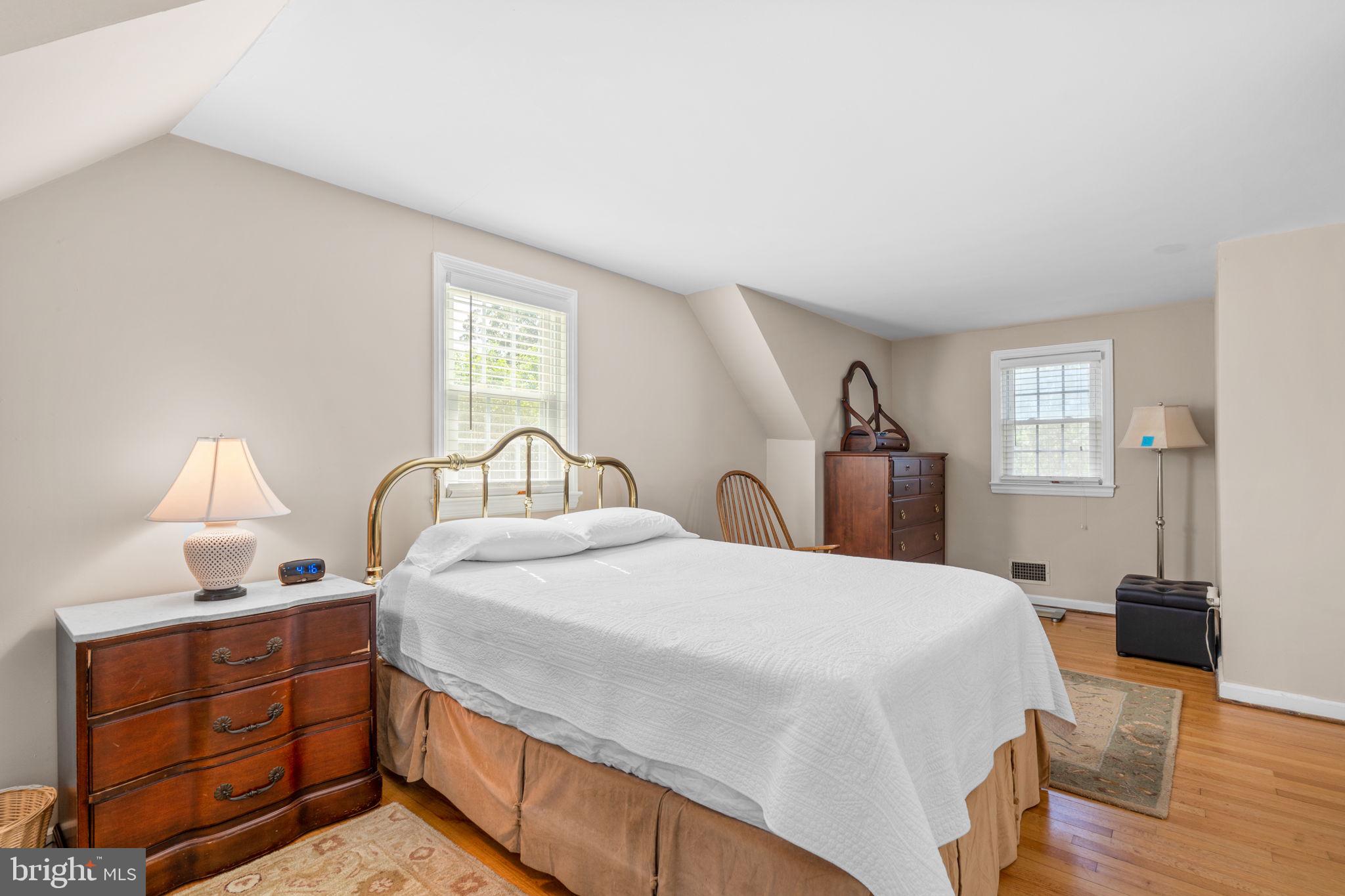 CHESTNUT HILLS - Residential