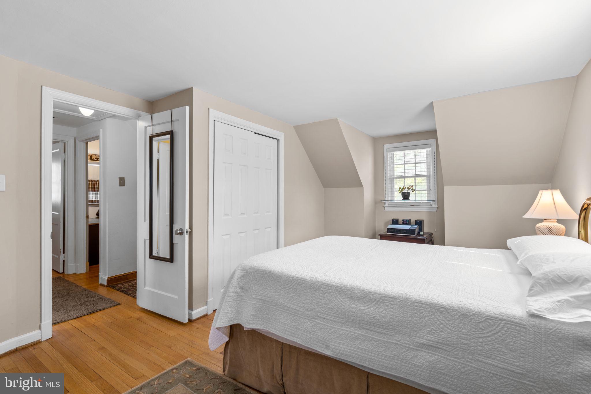 CHESTNUT HILLS - Residential