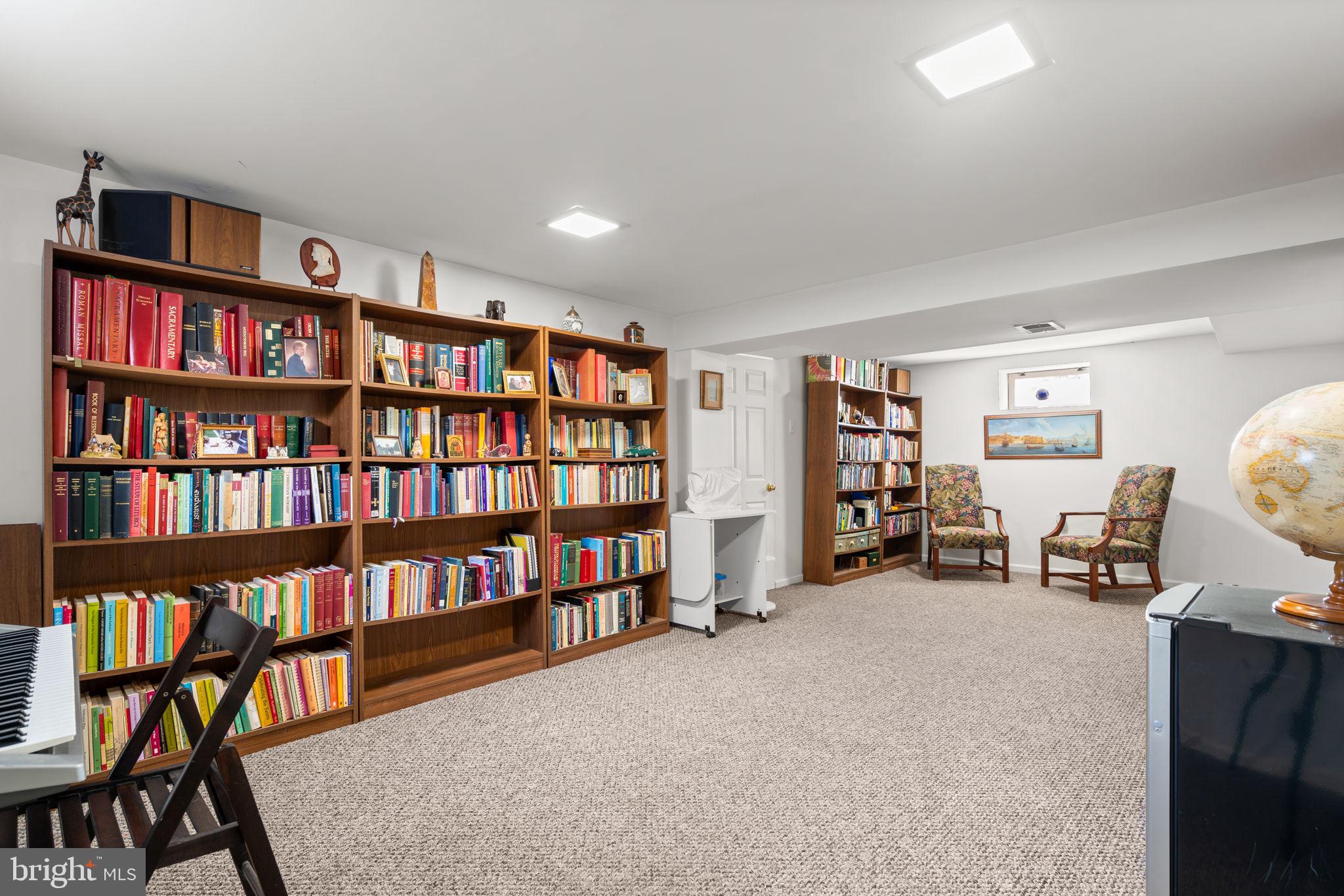 CHESTNUT HILLS - Residential