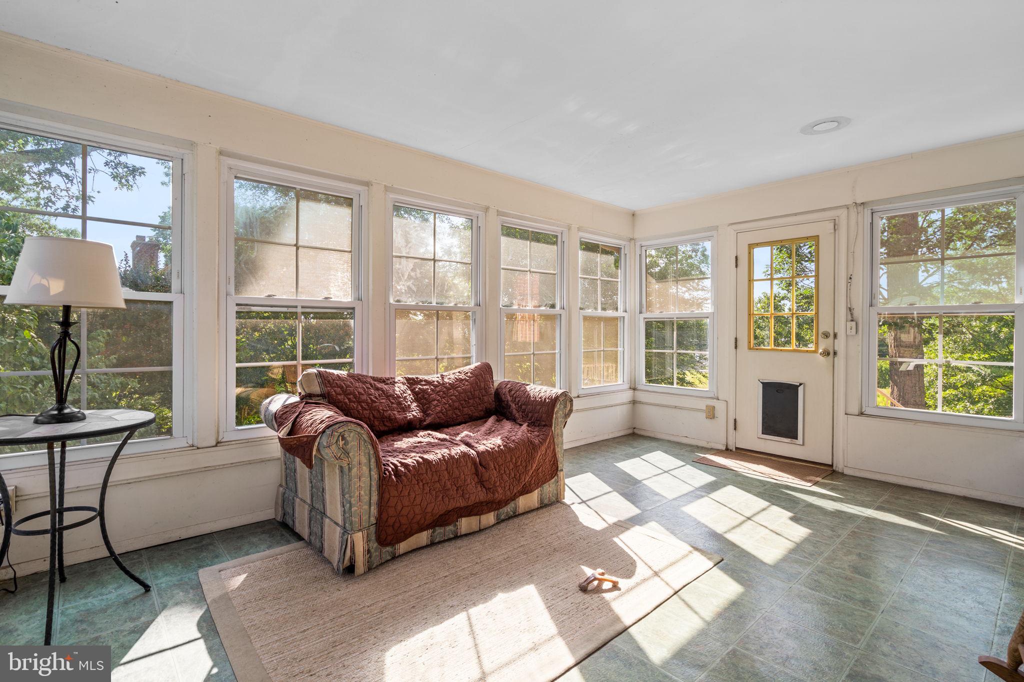 CHESTNUT HILLS - Residential