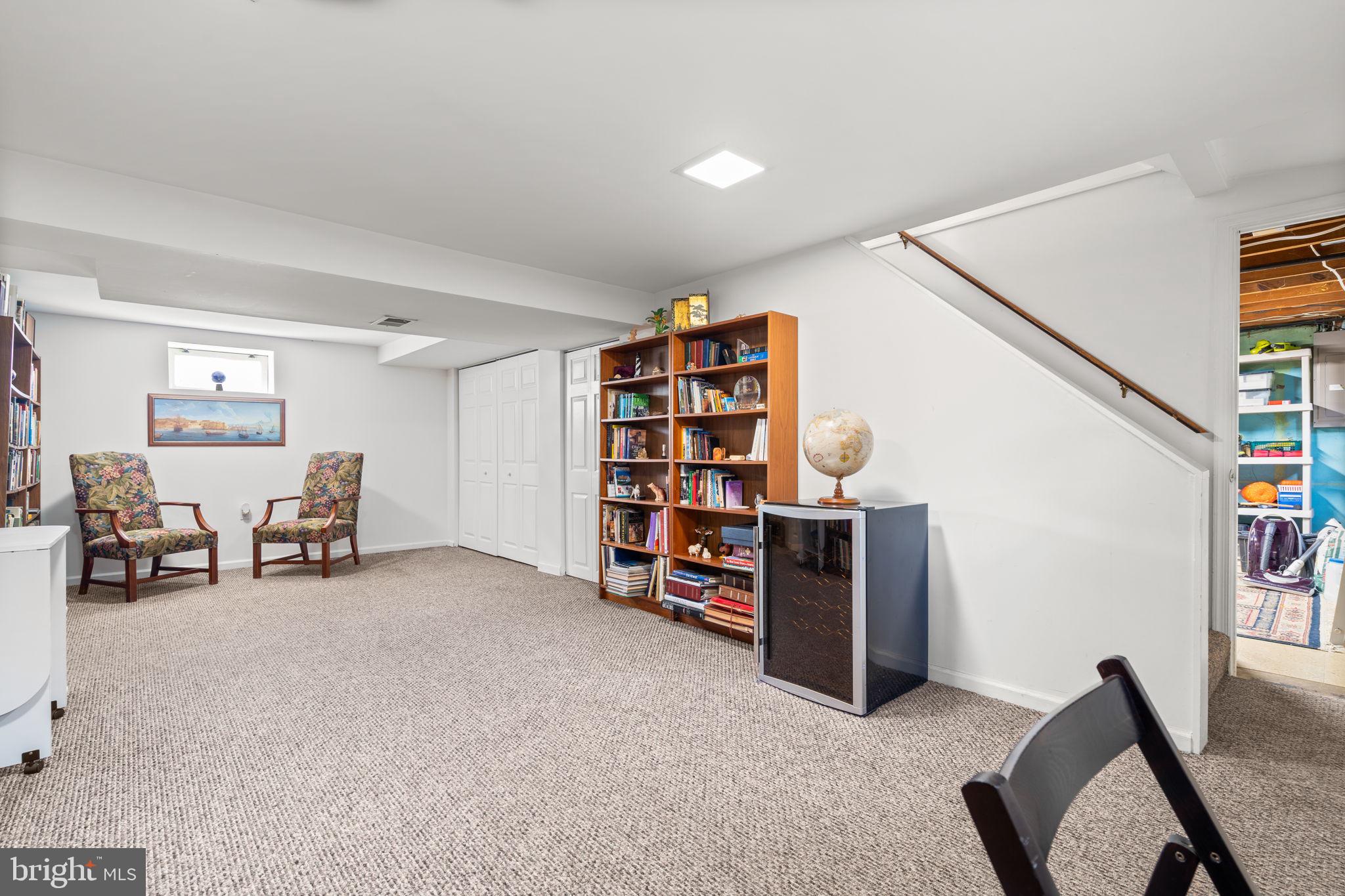 CHESTNUT HILLS - Residential