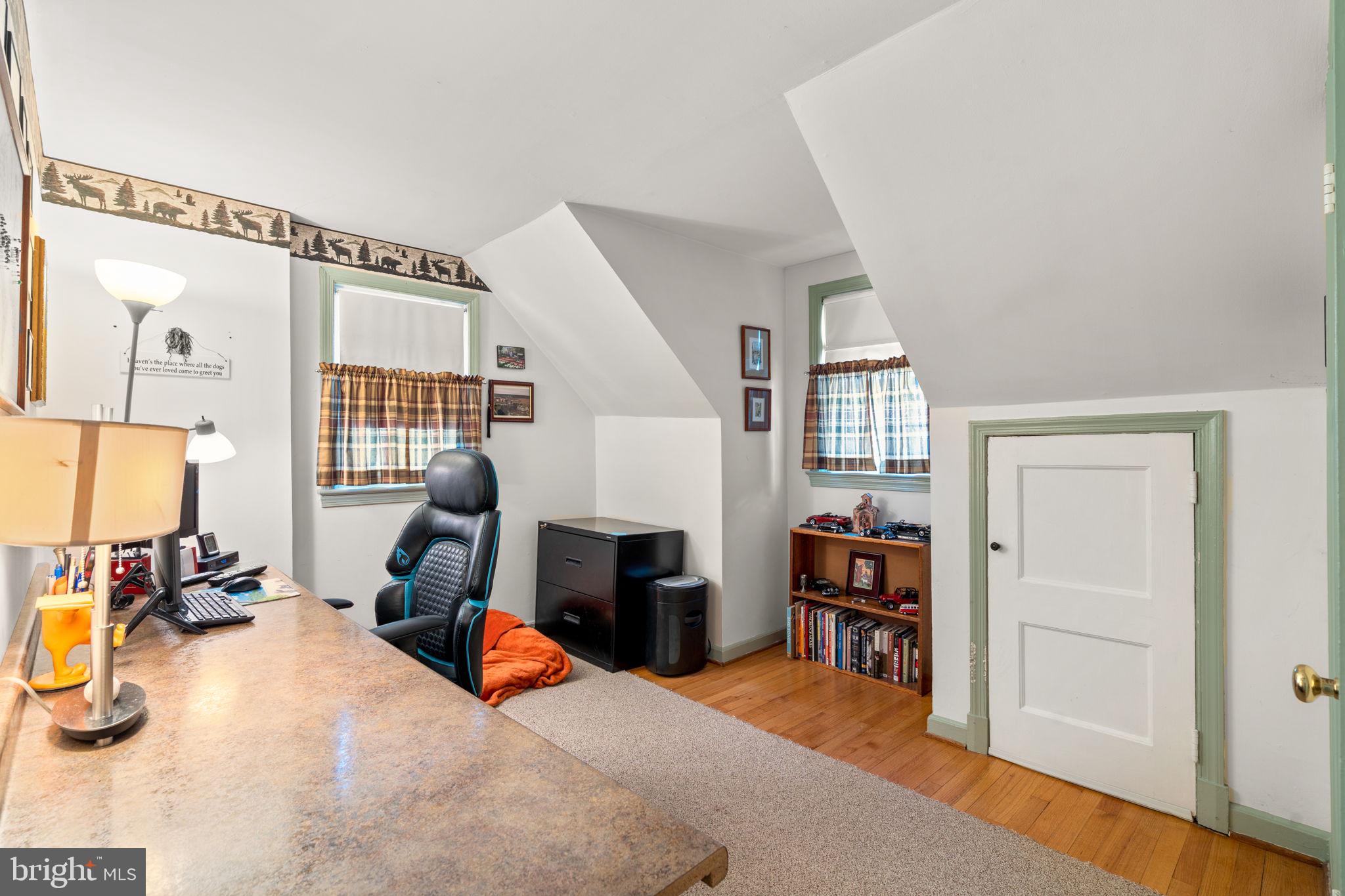 CHESTNUT HILLS - Residential