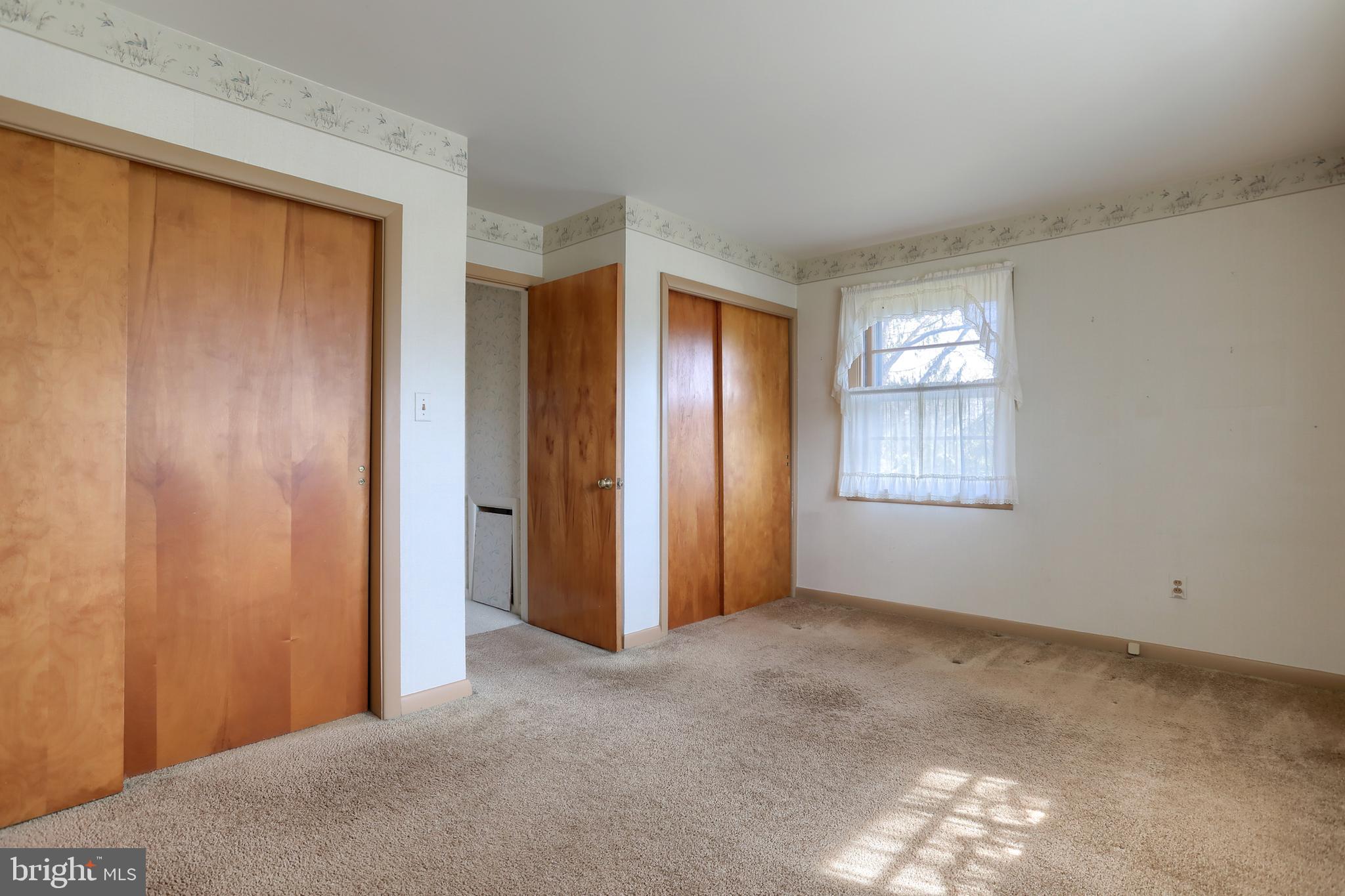 HERSHEY VILLAGE - Residential