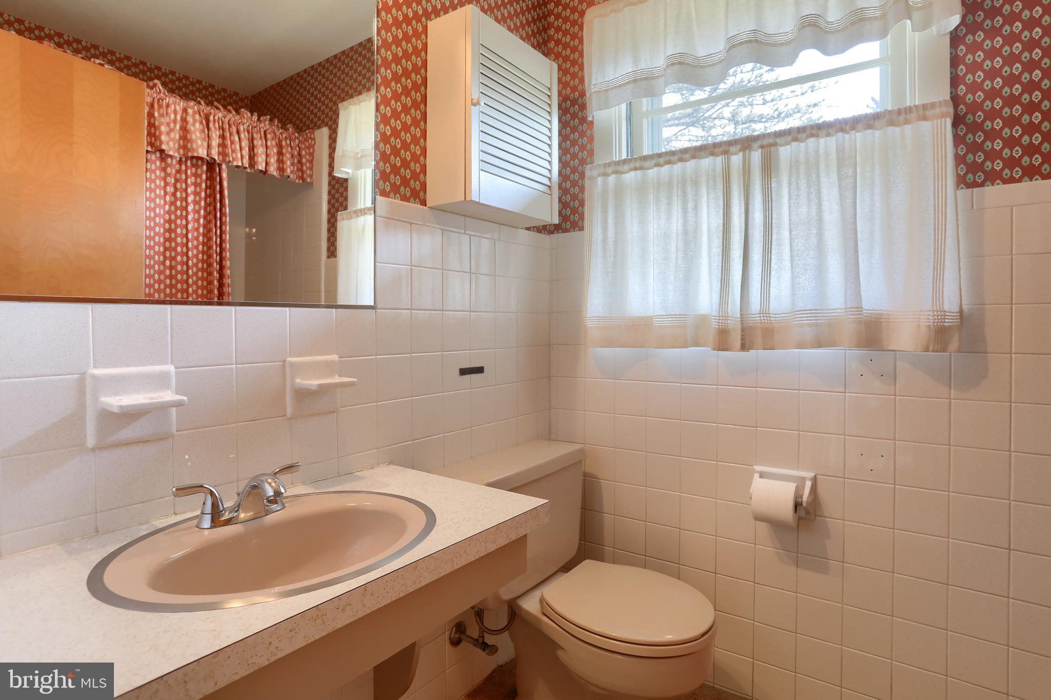 HERSHEY VILLAGE - Residential