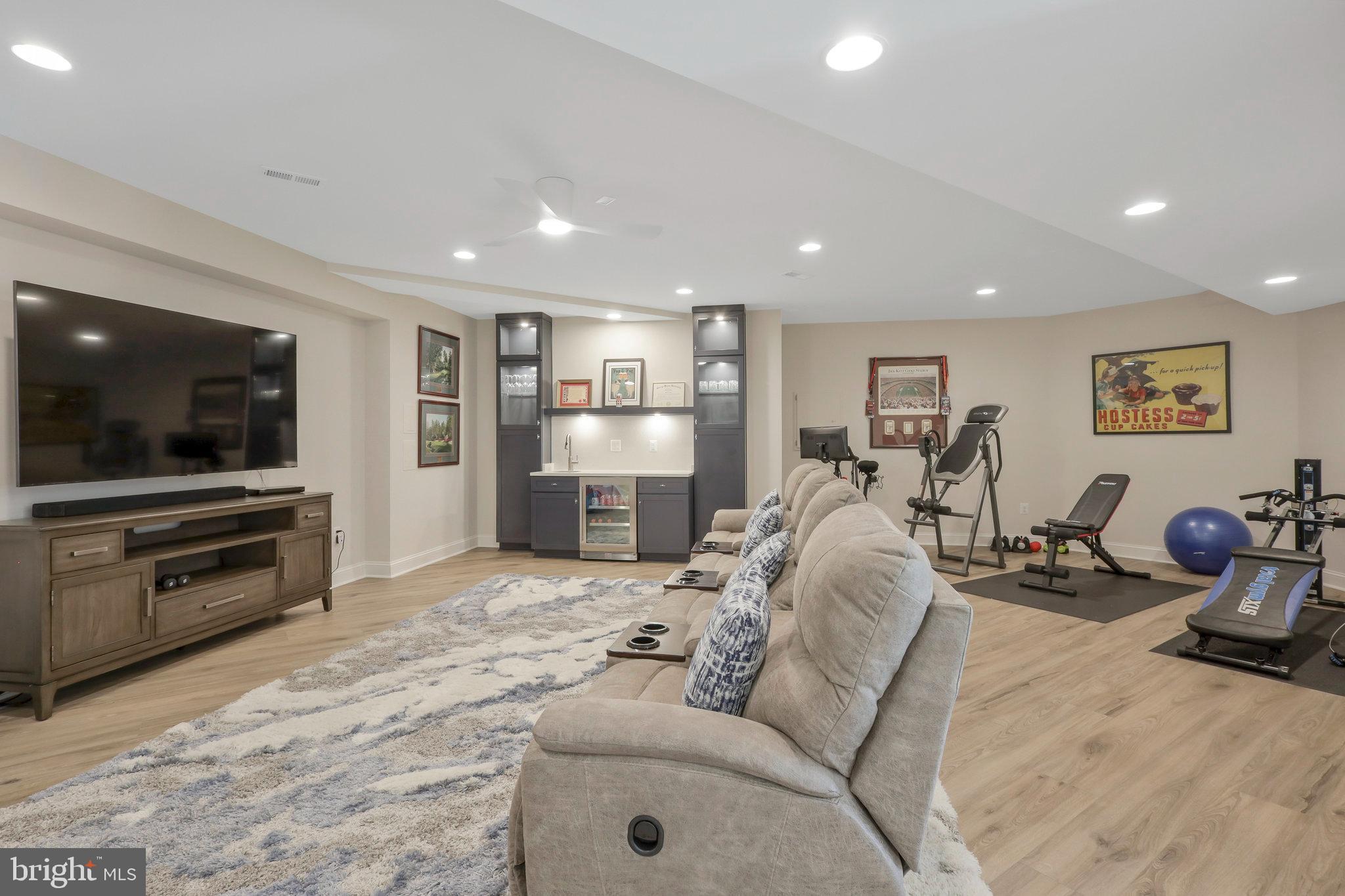 JOHN LEARY - Residential