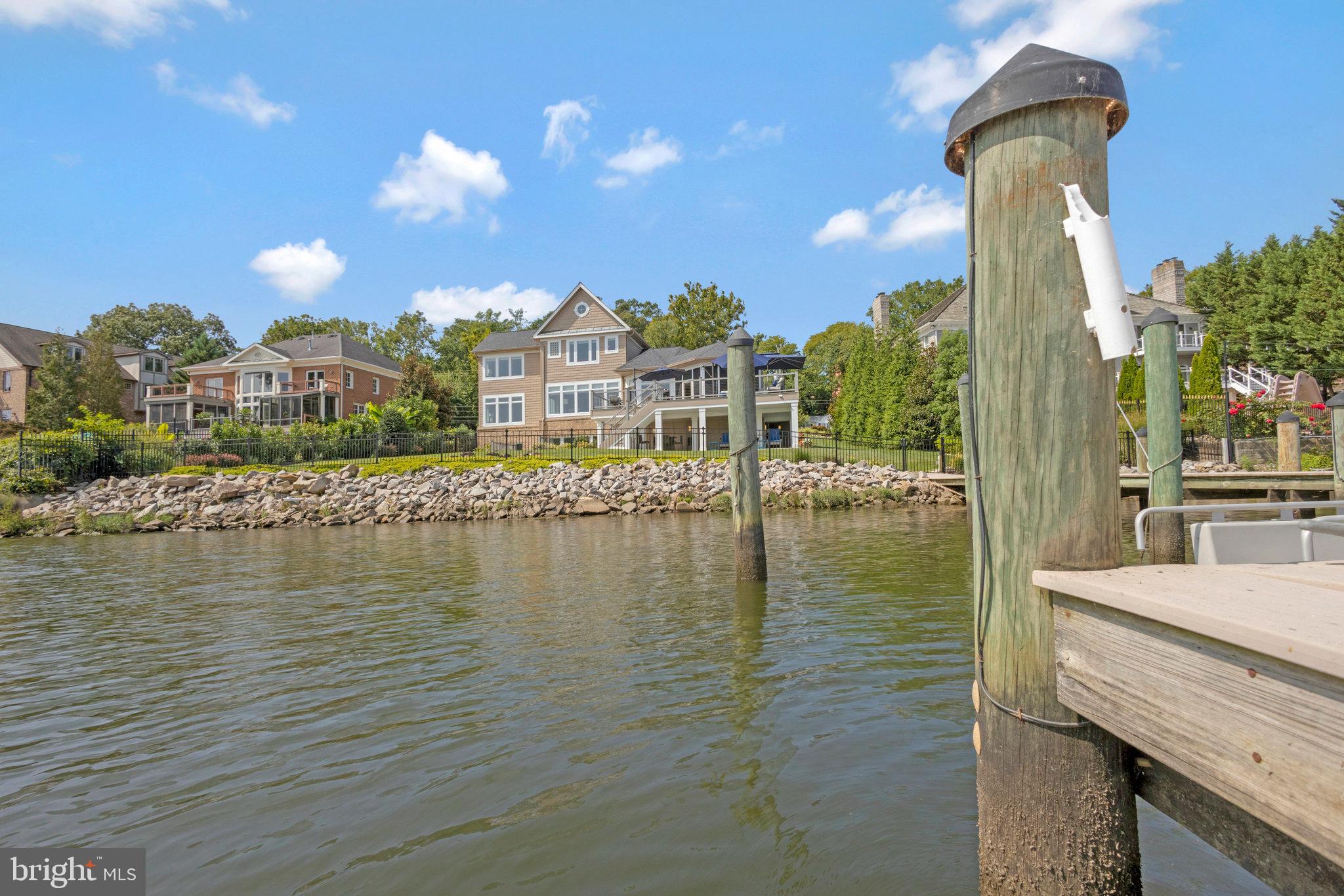 JOHN LEARY - Residential