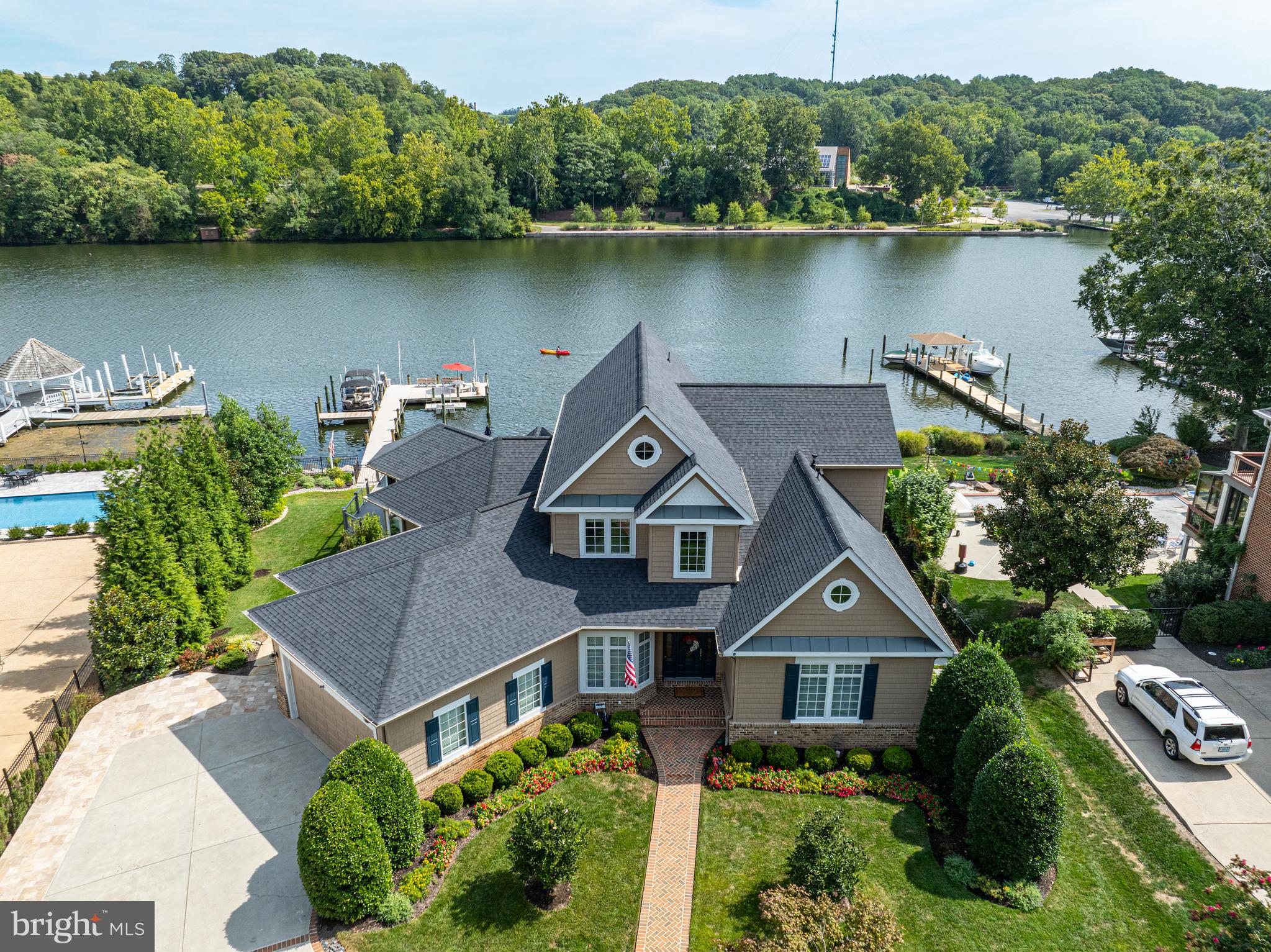 JOHN LEARY - Residential