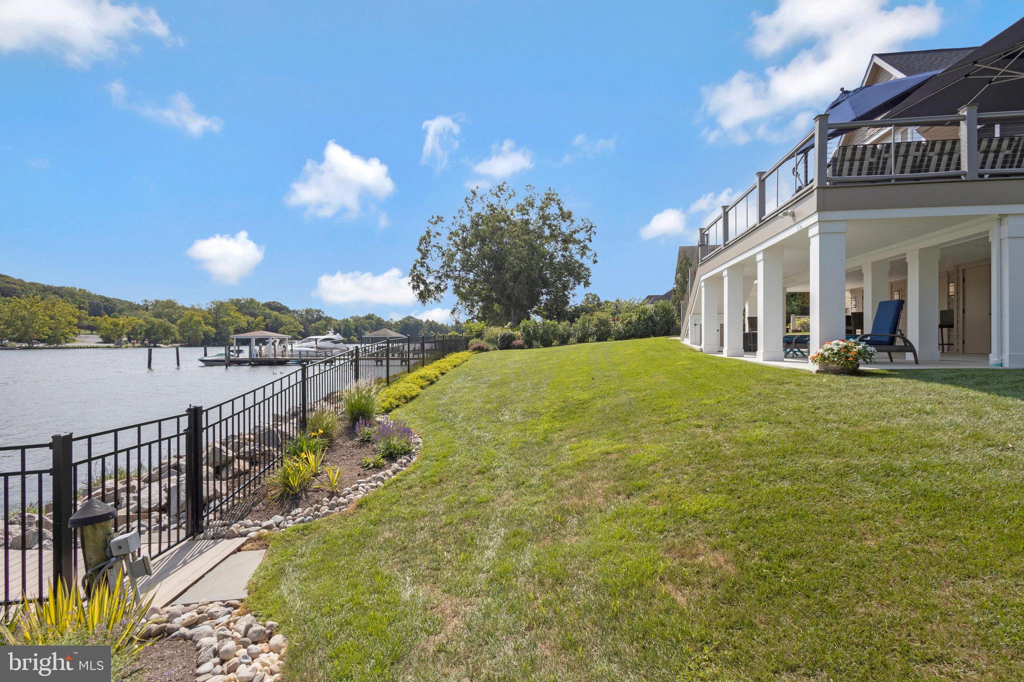 JOHN LEARY - Residential