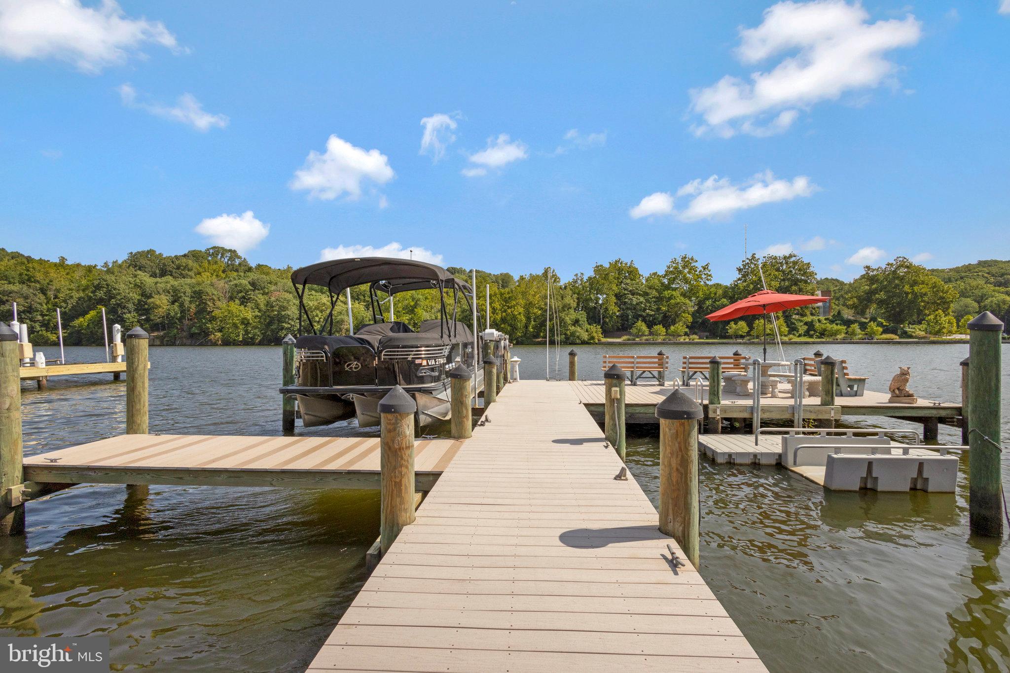 JOHN LEARY - Residential