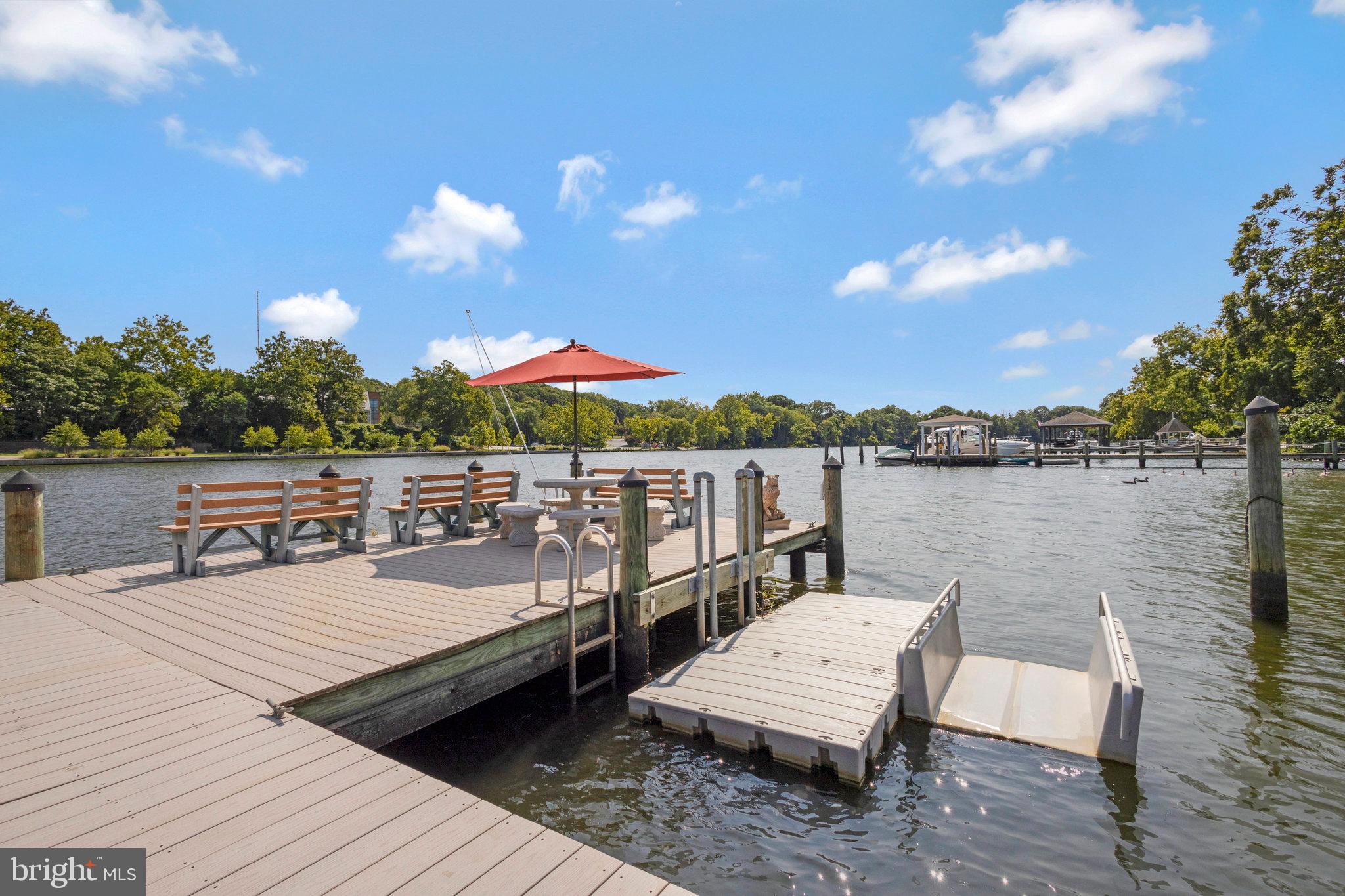 JOHN LEARY - Residential