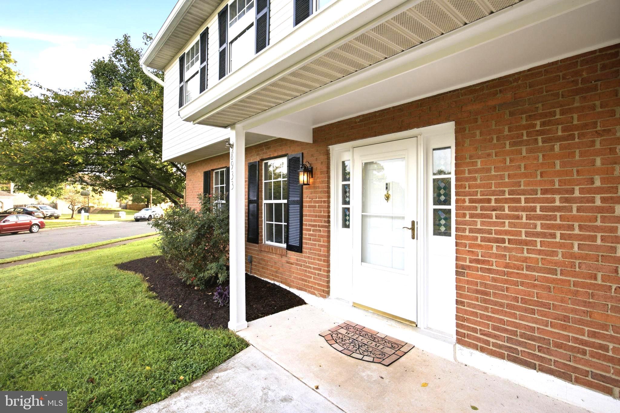 8933 SWEETBRIAR STREET