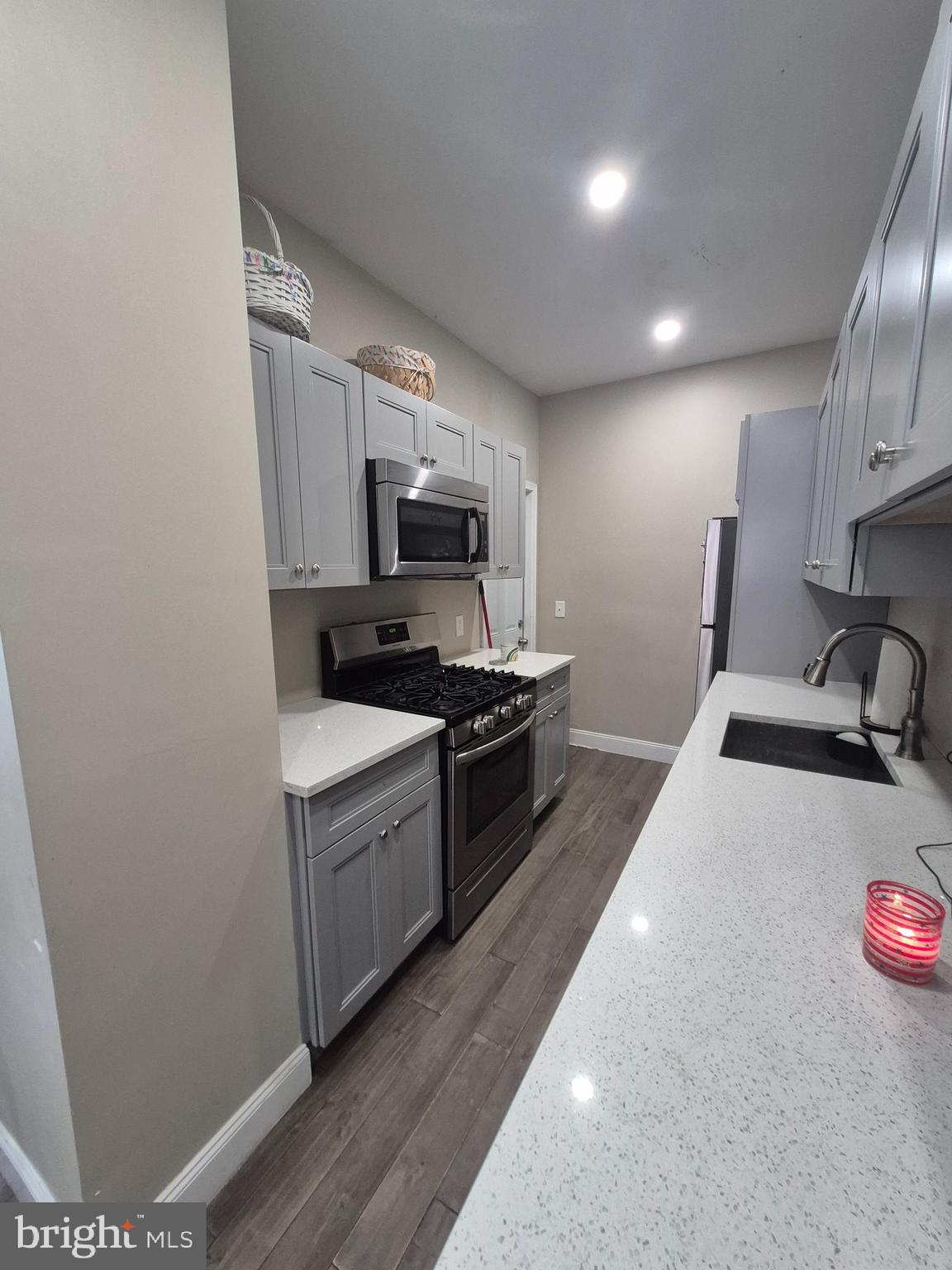 HARROWGATE - Residential