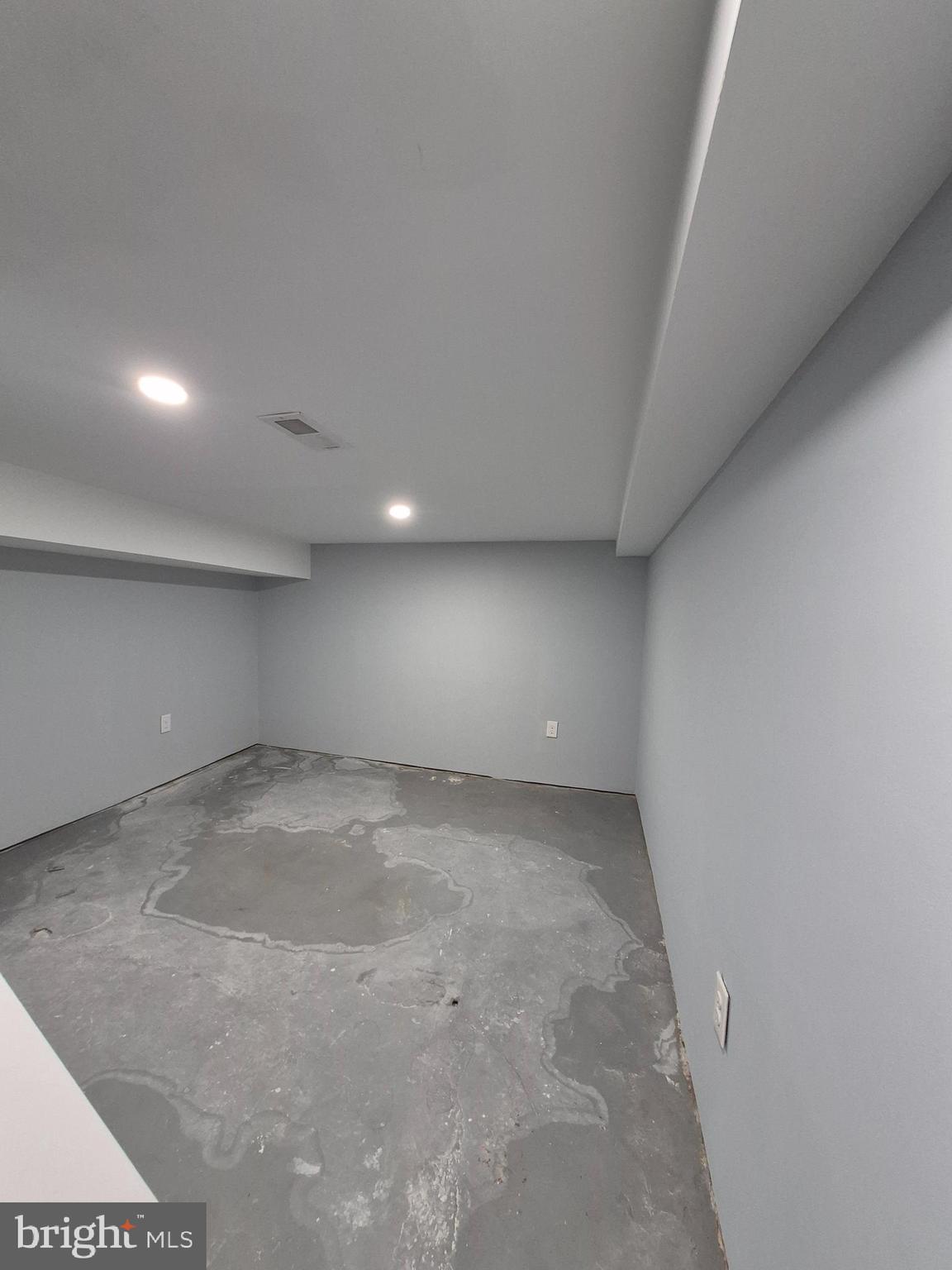 HARROWGATE - Residential