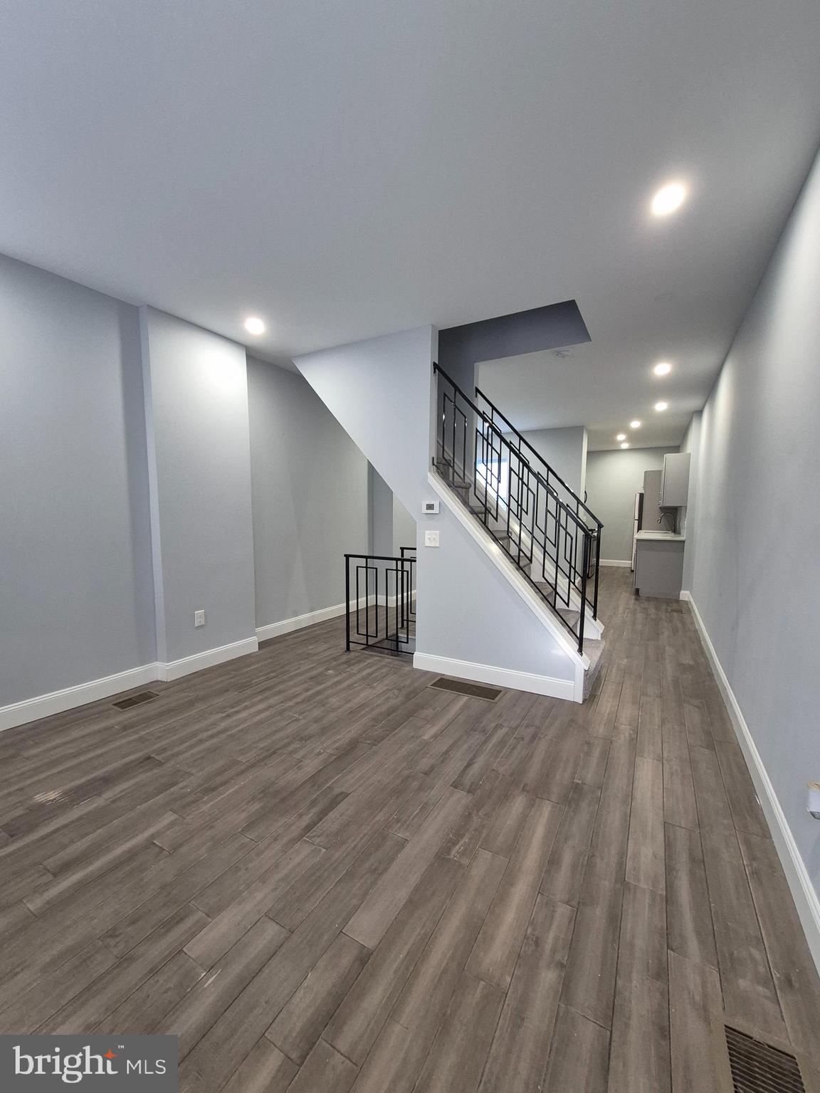 HARROWGATE - Residential