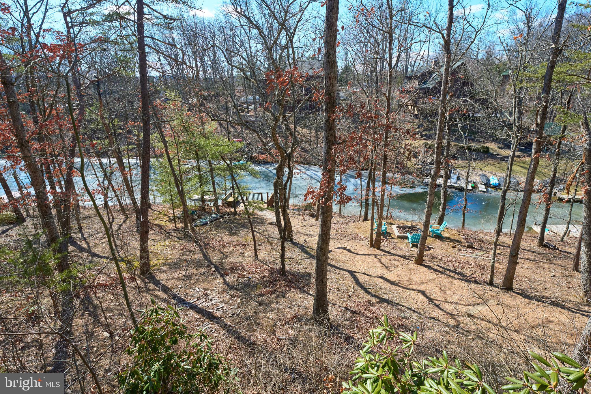 LAKE HOLIDAY ESTATES - Residential