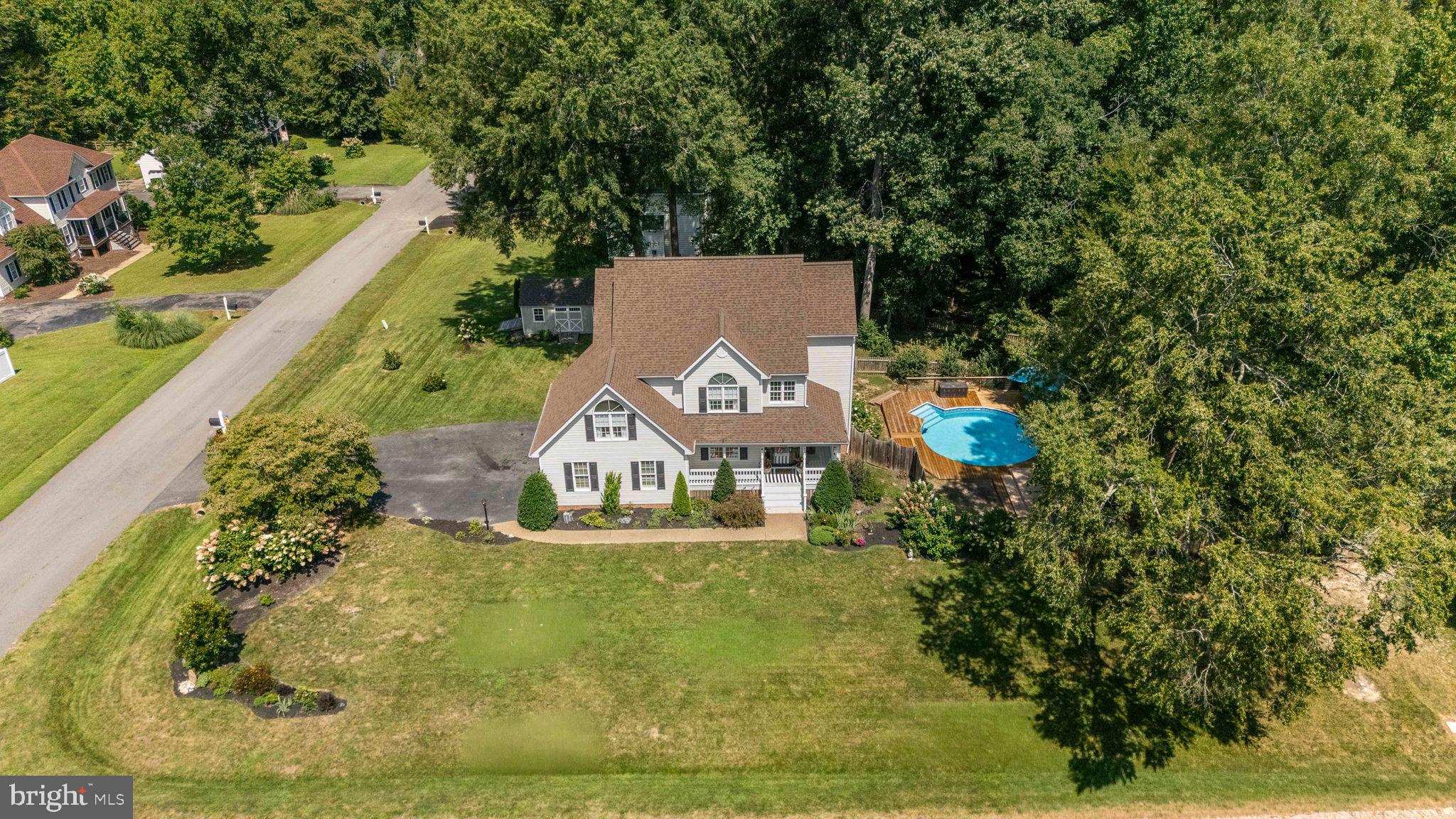4427 TWEEDSMUIR