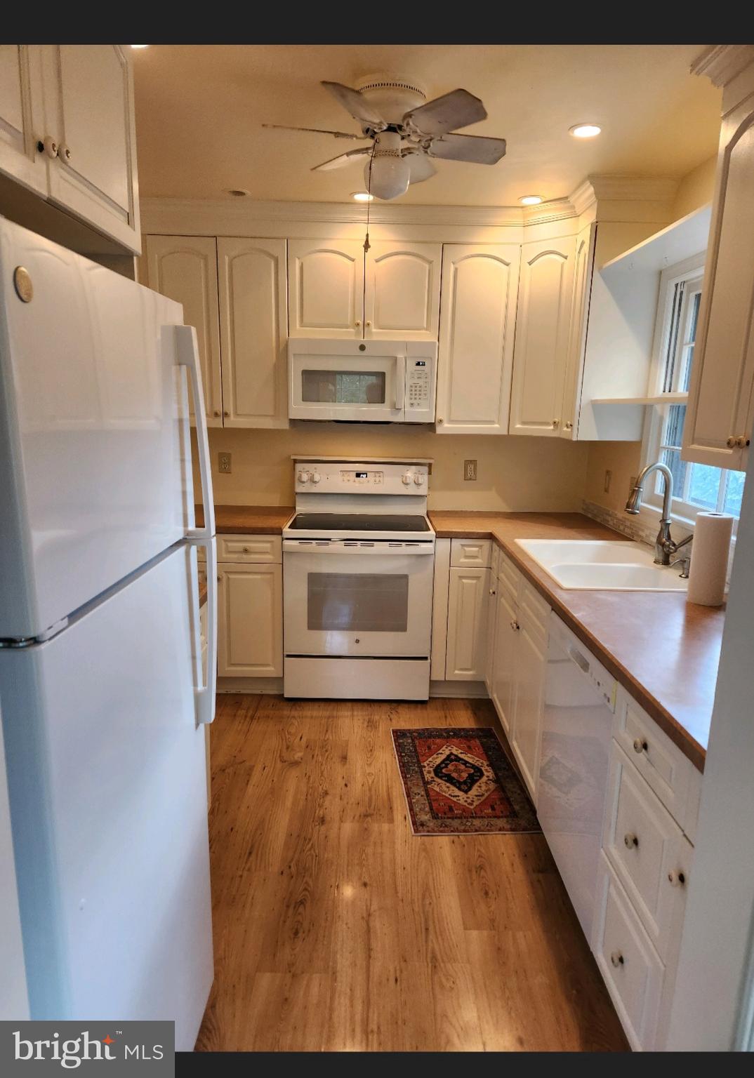 CHAPLINE'S CHOICE - Residential